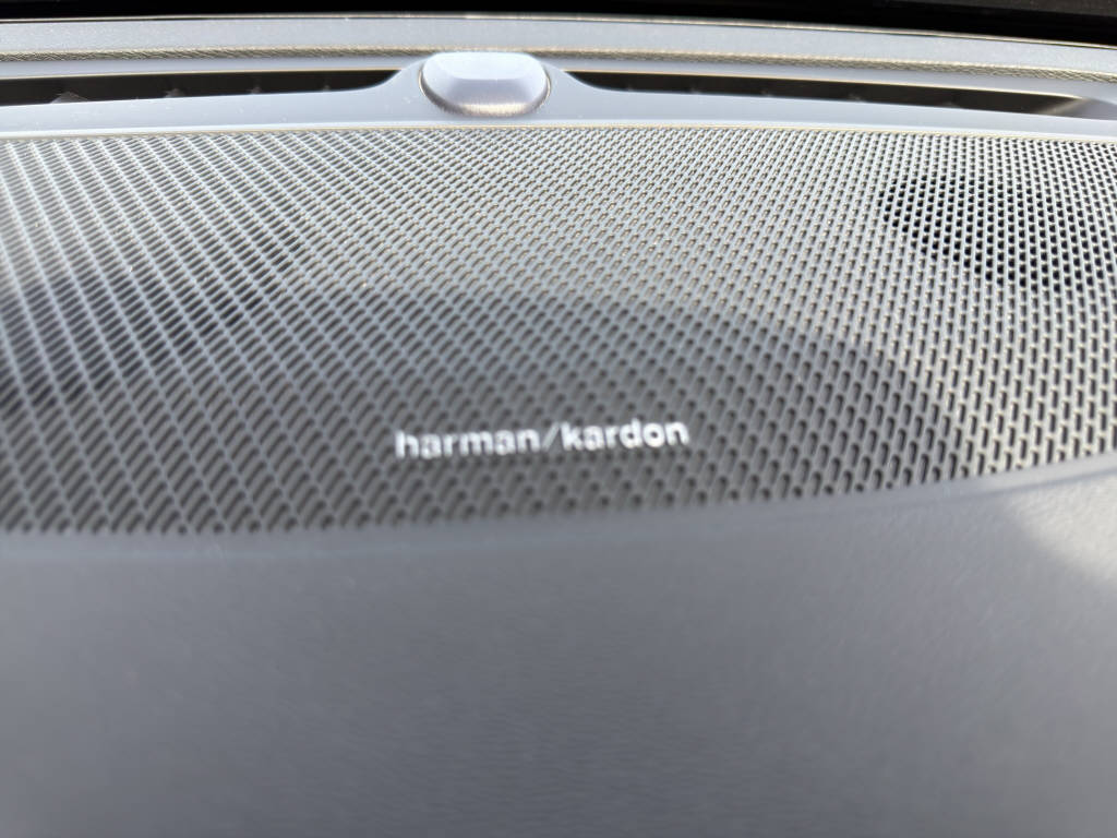 VOLVO V60 2.0 T6 Inscription AWD-image-22