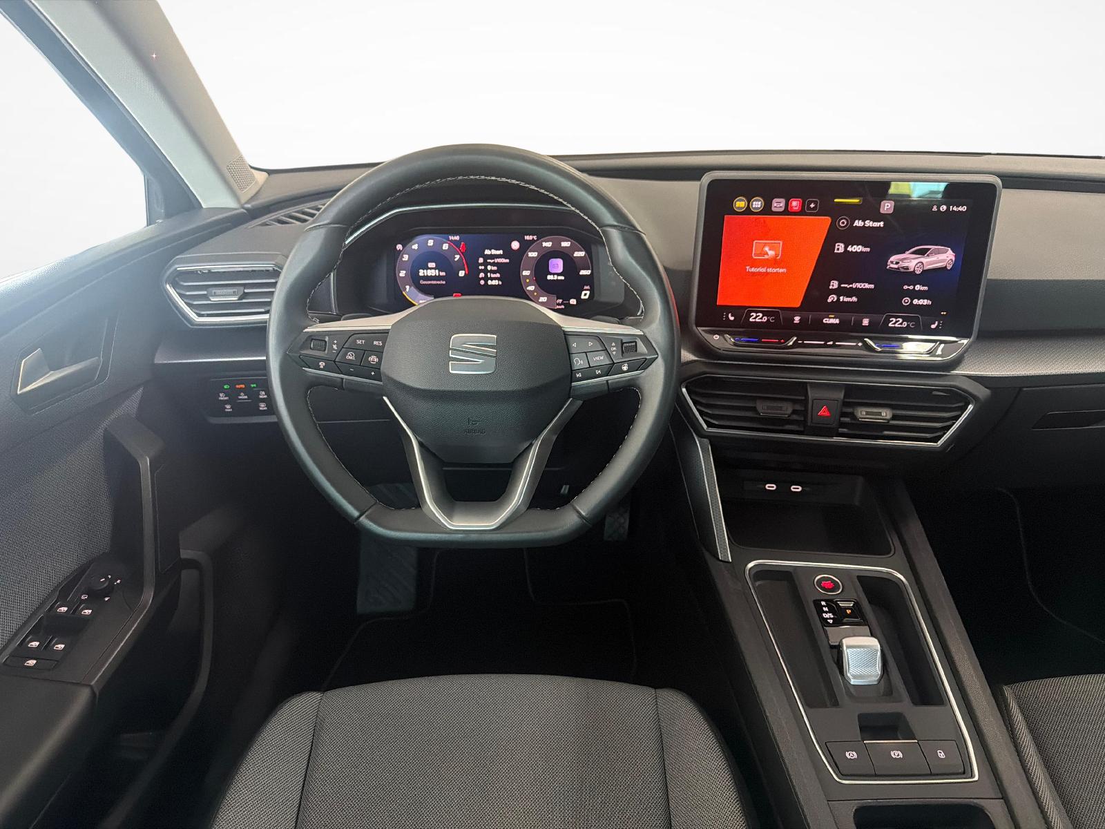SEAT Leon 1.5 eTSI Style DSG-image-15
