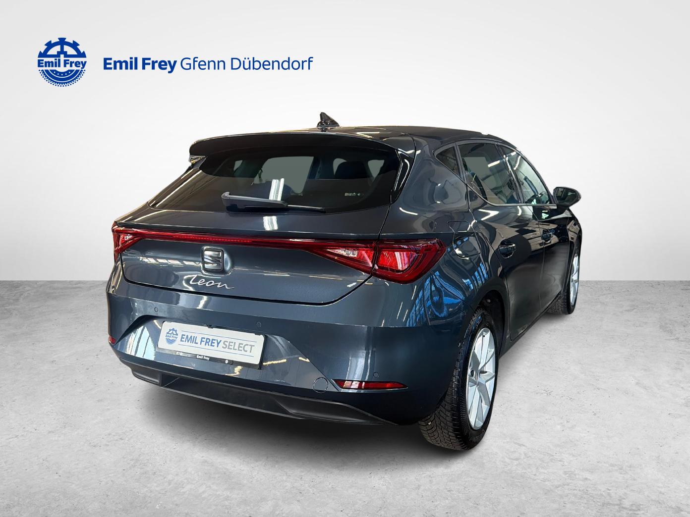 SEAT Leon 1.5 eTSI Style DSG-image-4