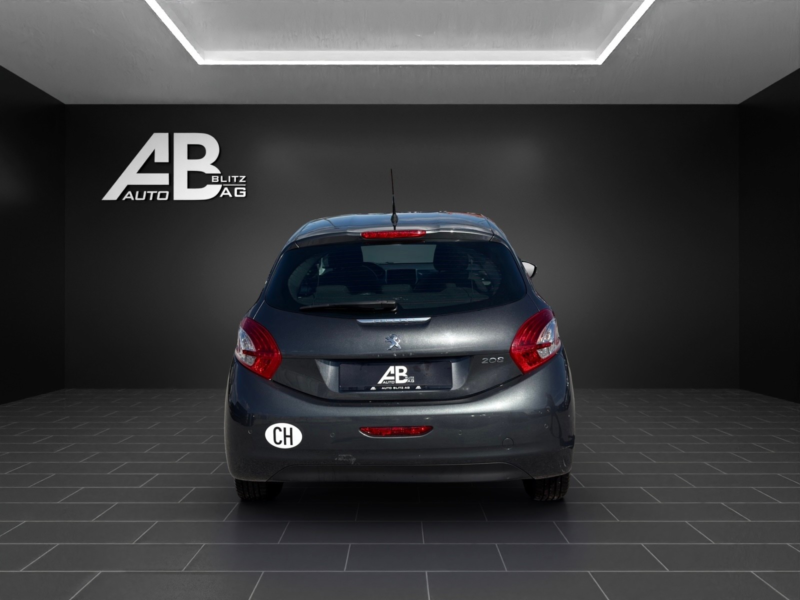 PEUGEOT 208 1.2 VTI Active mit 82 PS-image-3