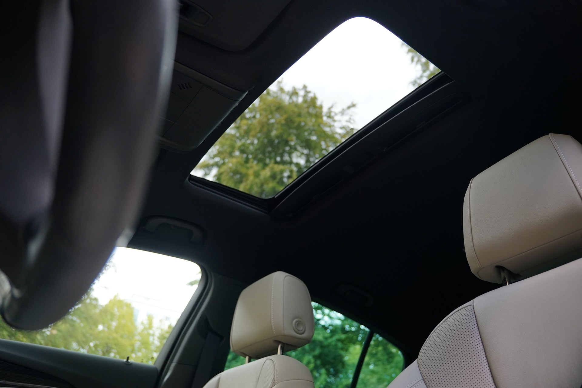 OPEL Insignia 2.0 T Grand Sport Excellence 4WD Automat.-image-26