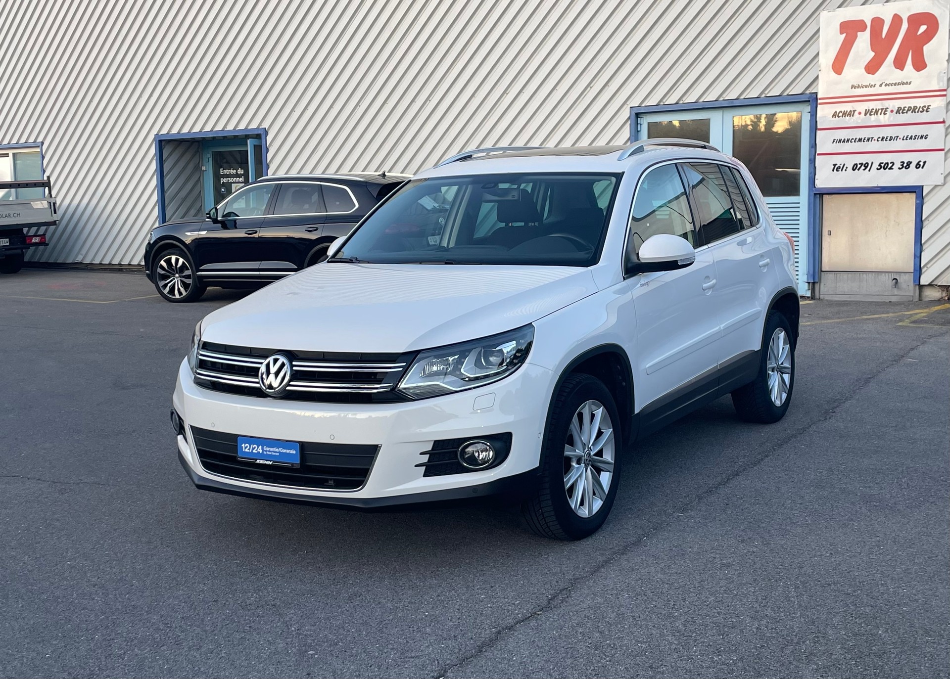 VW Tiguan 2.0 TSI Design 4Motion DSG-image-0