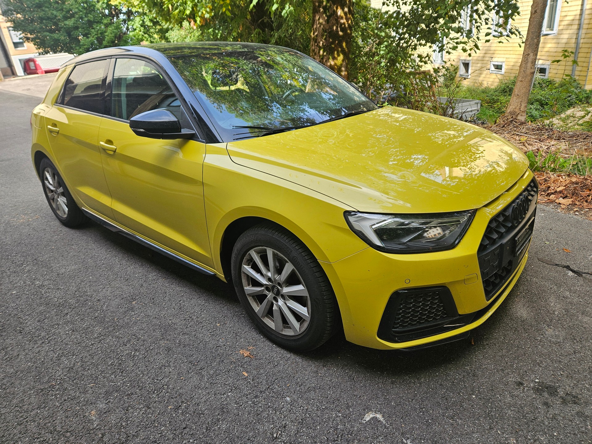 AUDI A1 Sportback 30 TFSI advanced Attraction HAGEL-image-1