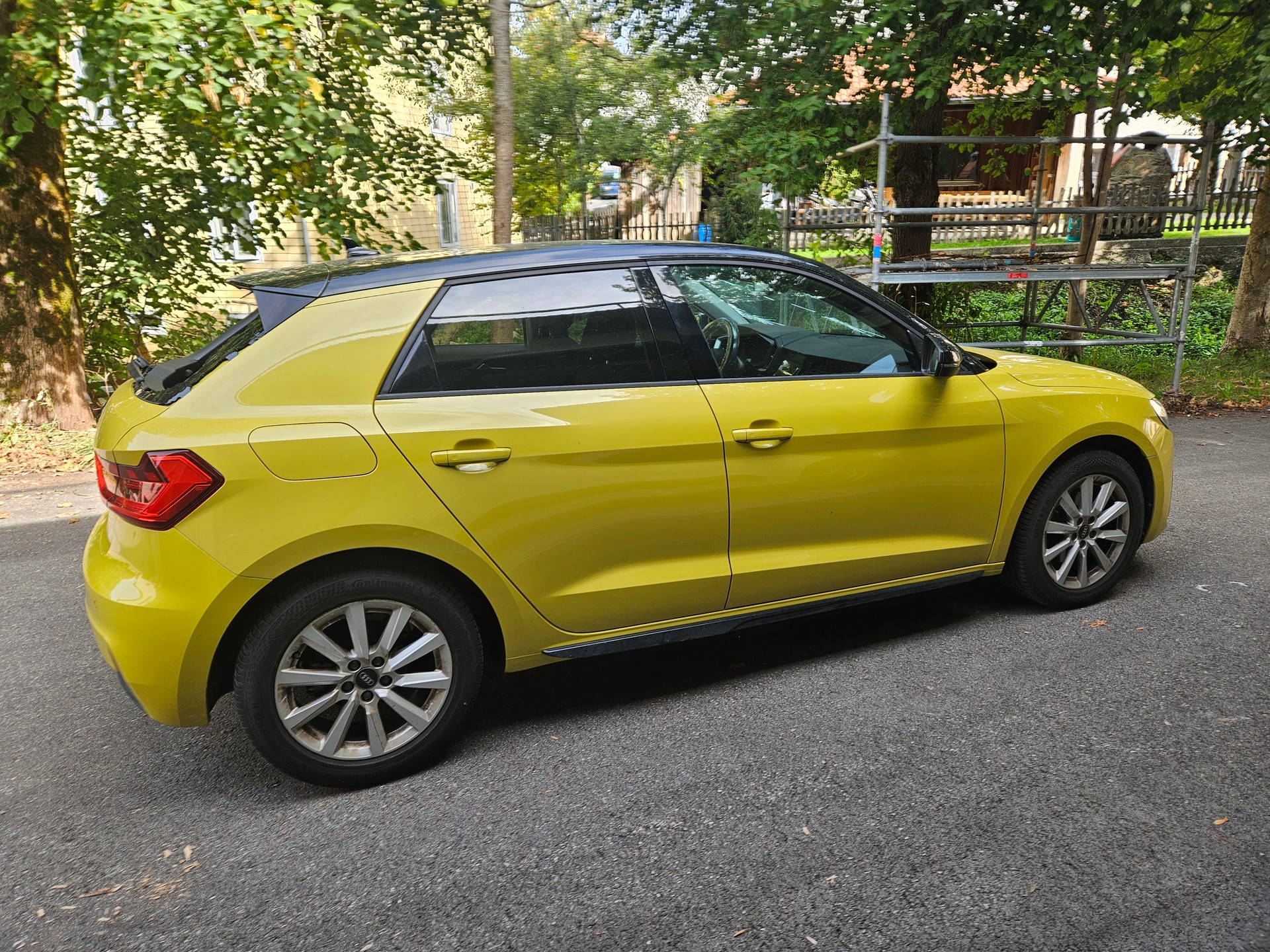 AUDI A1 Sportback 30 TFSI advanced Attraction HAGEL-image-6