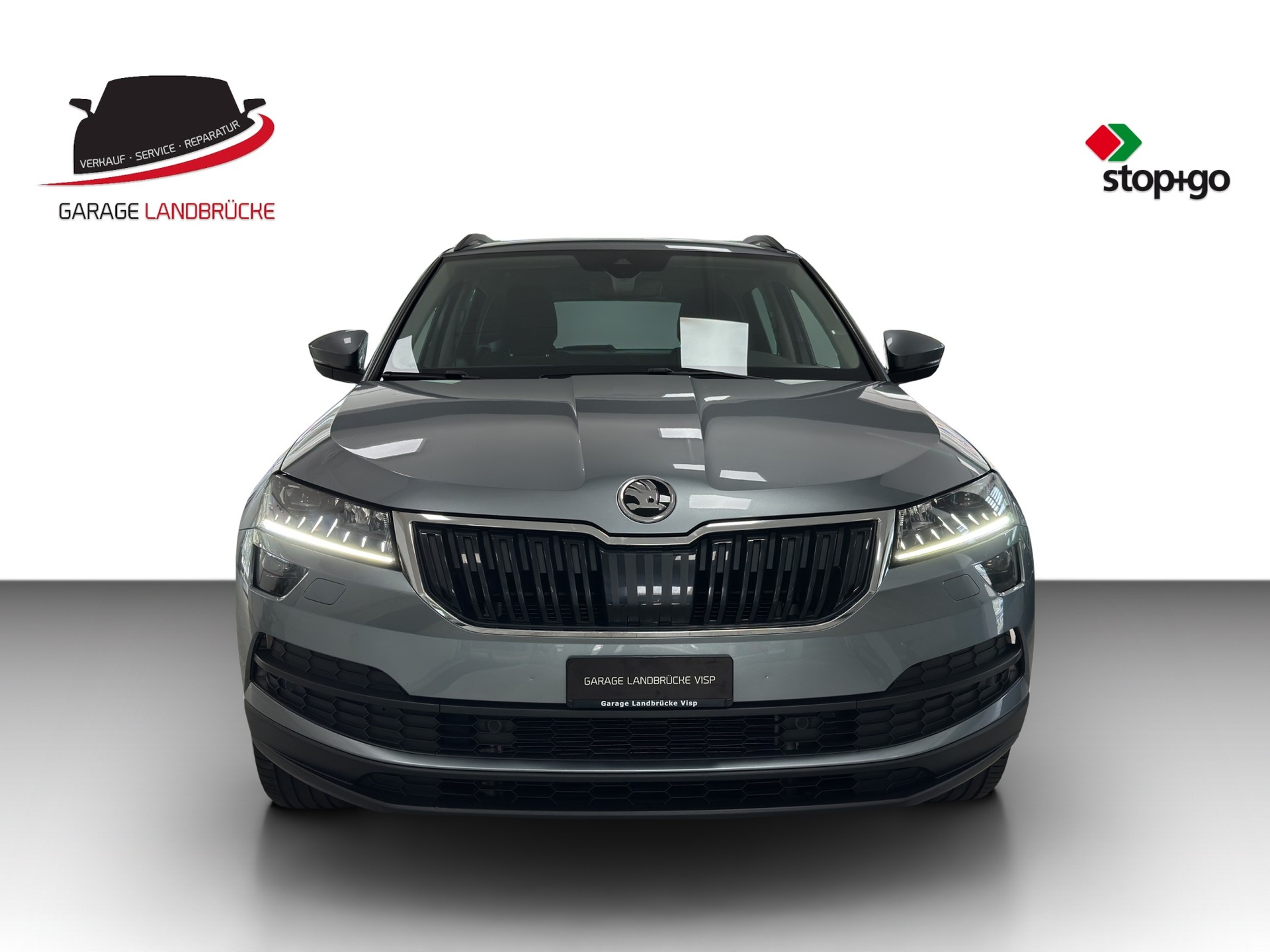 SKODA Karoq 2.0 TDI CR Style 4x4 DSG-image-1