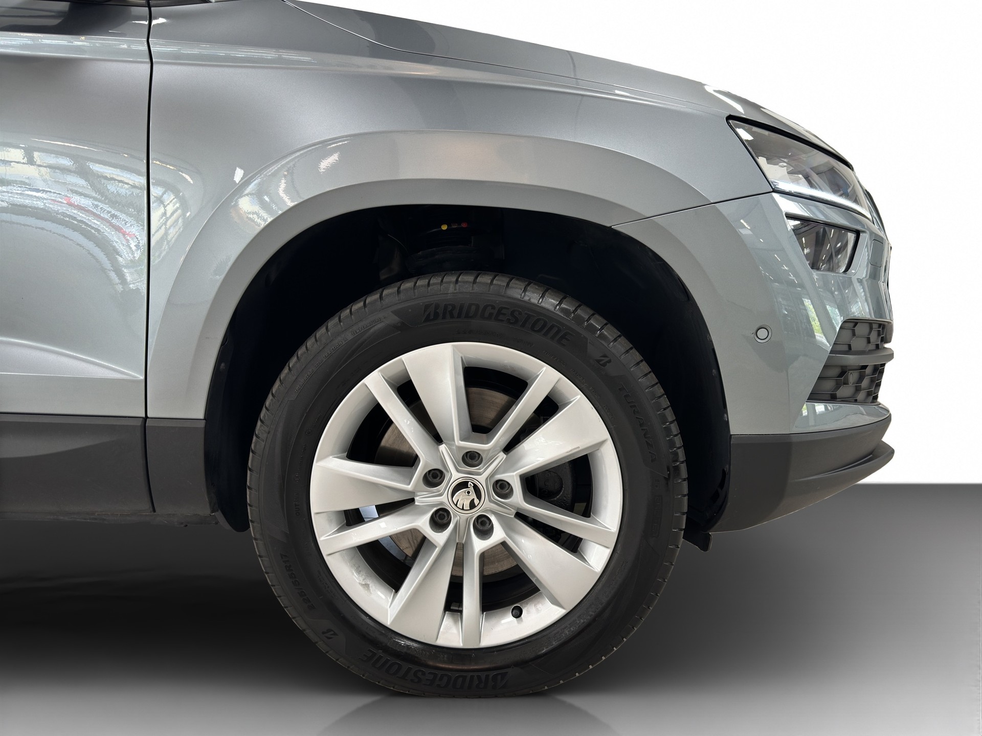 SKODA Karoq 2.0 TDI CR Style 4x4 DSG-image-5