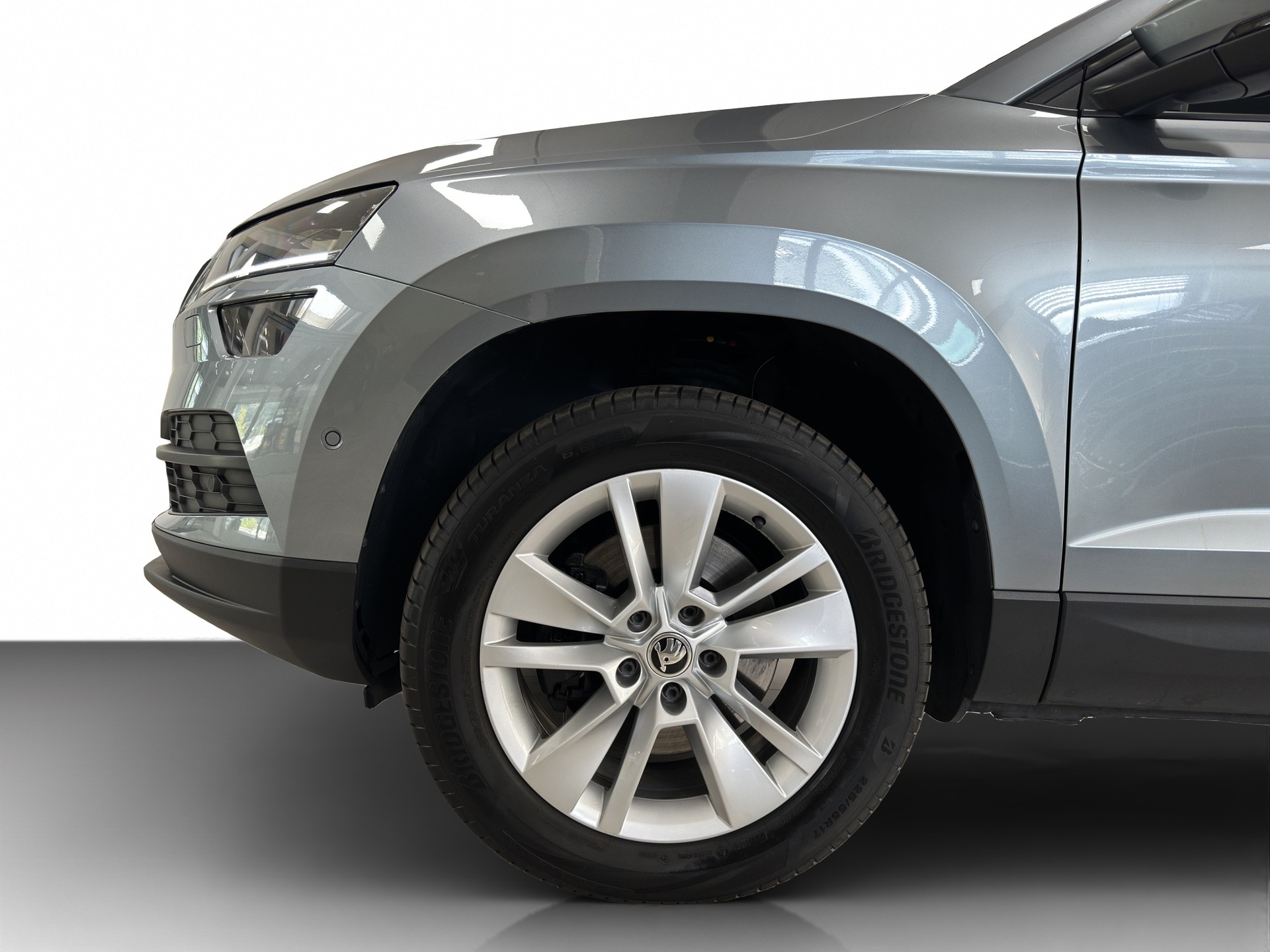 SKODA Karoq 2.0 TDI CR Style 4x4 DSG-image-3