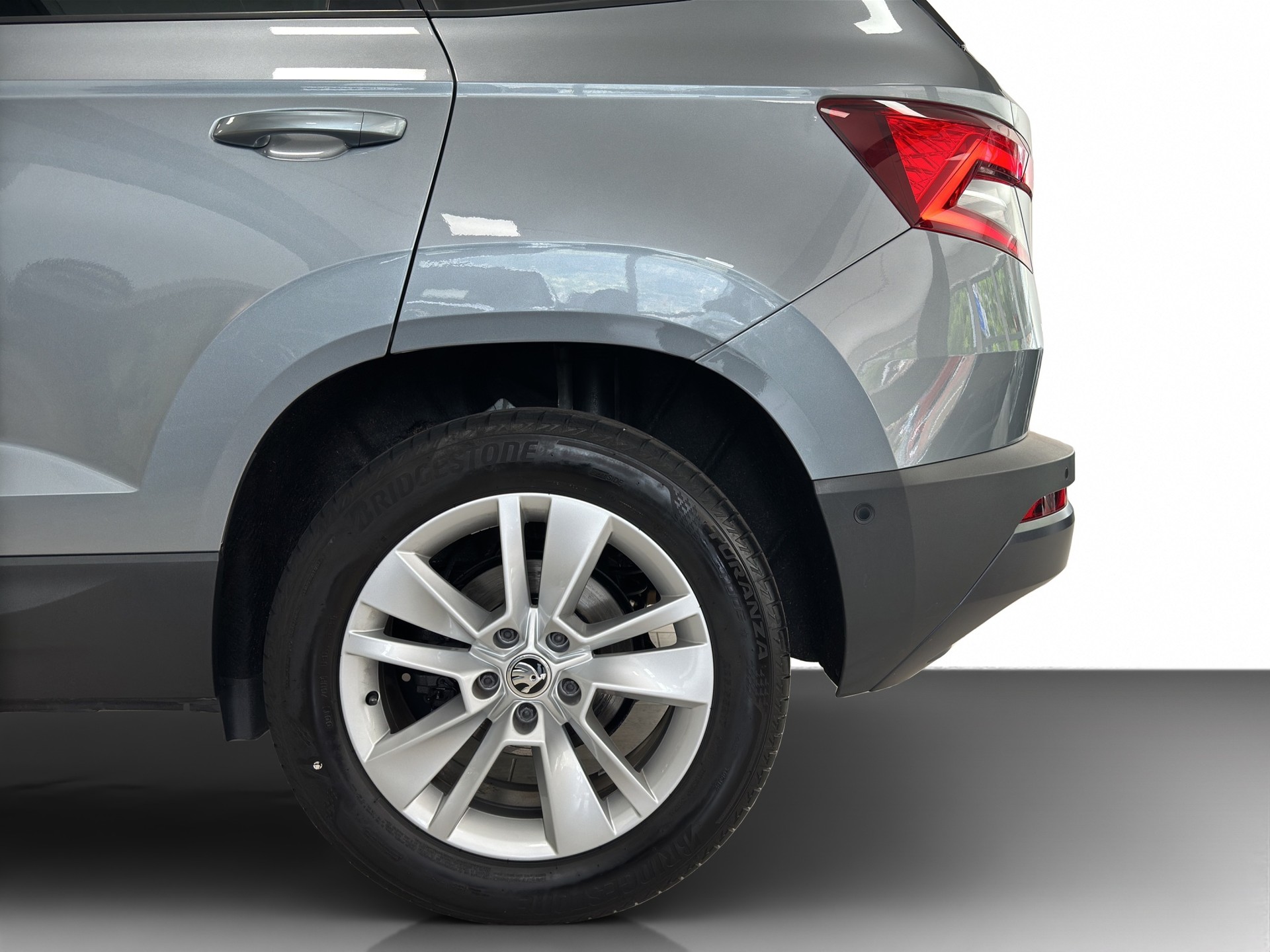 SKODA Karoq 2.0 TDI CR Style 4x4 DSG-image-15