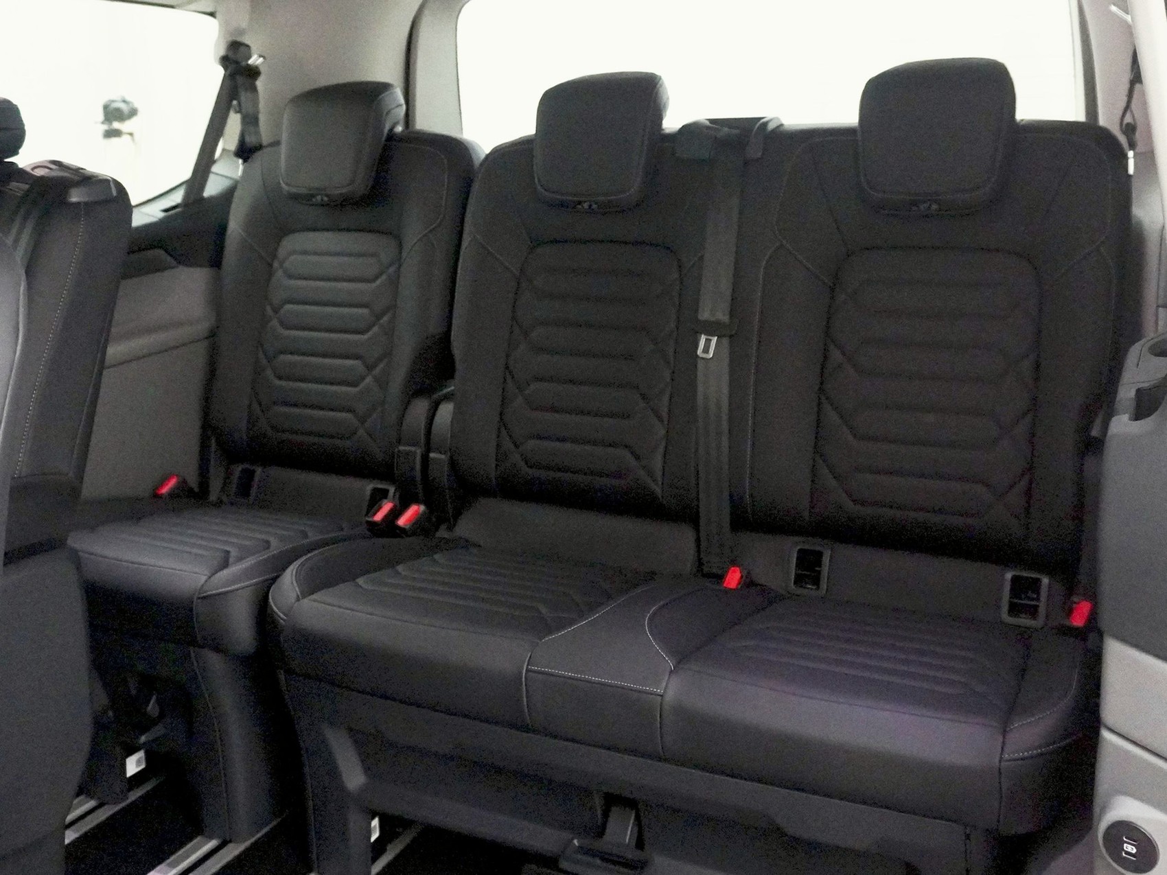 FORD Tourneo Custom 320 L1 2.0 TDCI 4x4 Titanium-image-14