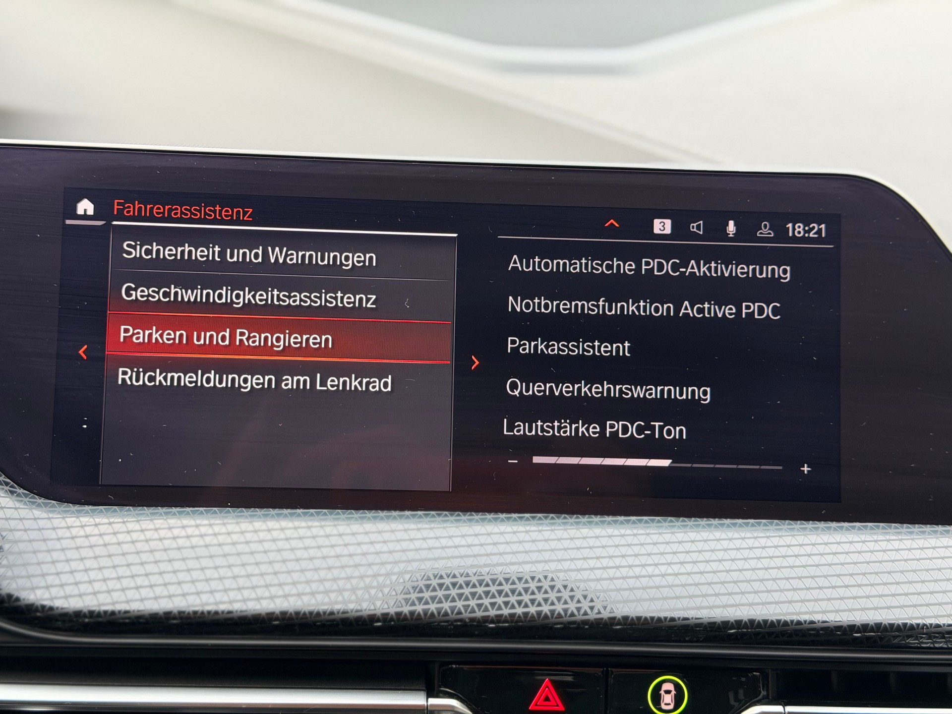 BMW 116d Steptronic Sport Line-image-24