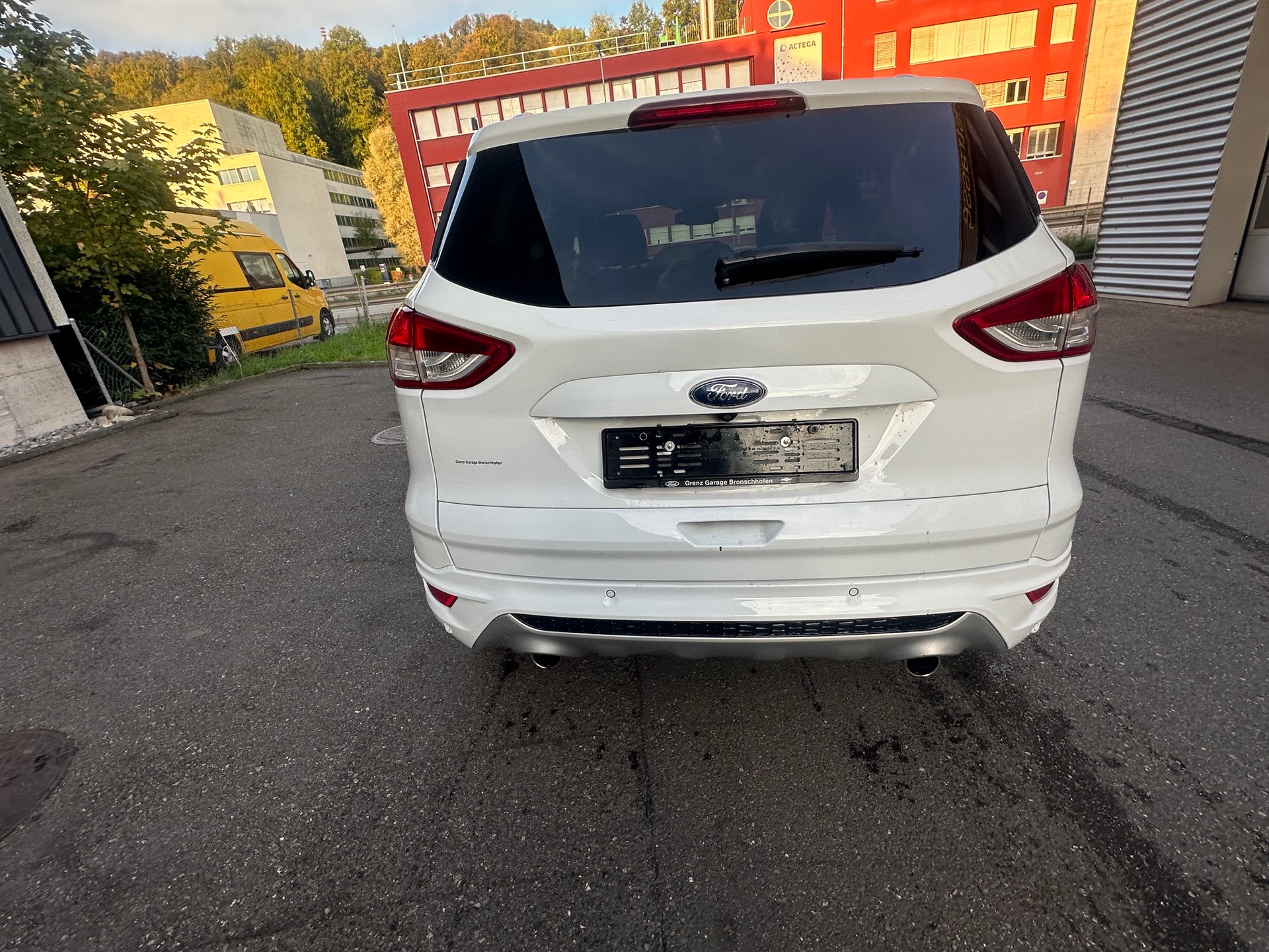 FORD Kuga 2.0 TDCi Titanium S 4WD PowerShift-image-6