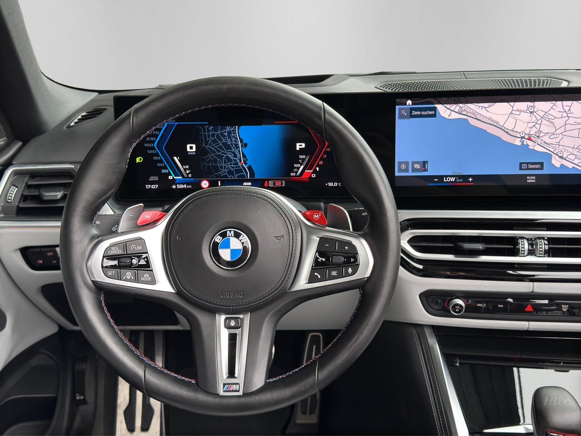 BMW 4er Reihe G83 Cabrio M4 Competition xDrive-image-16