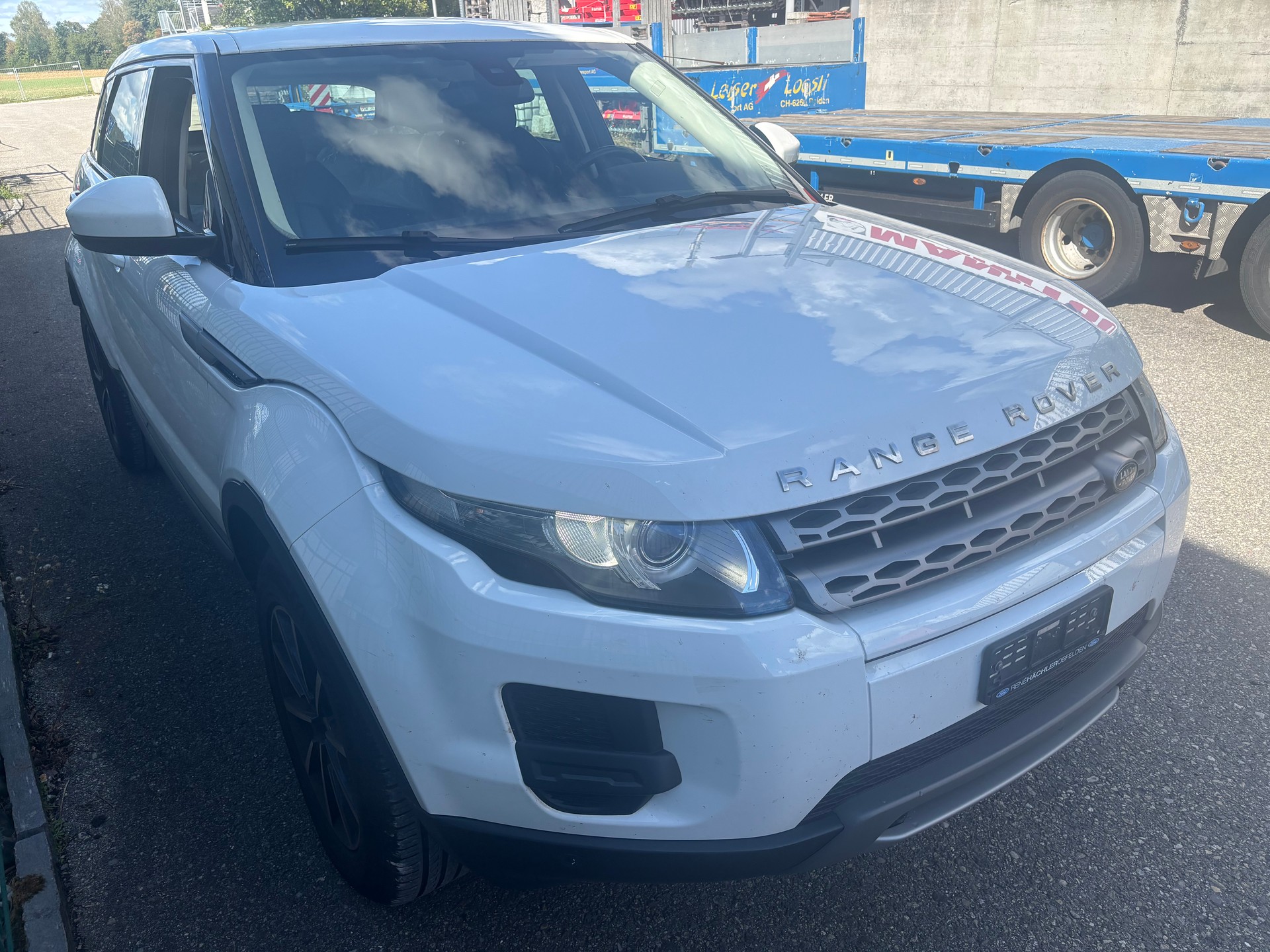 LAND ROVER Range Rover Evoque 2.2eD4 Prestige 2WD-image-2