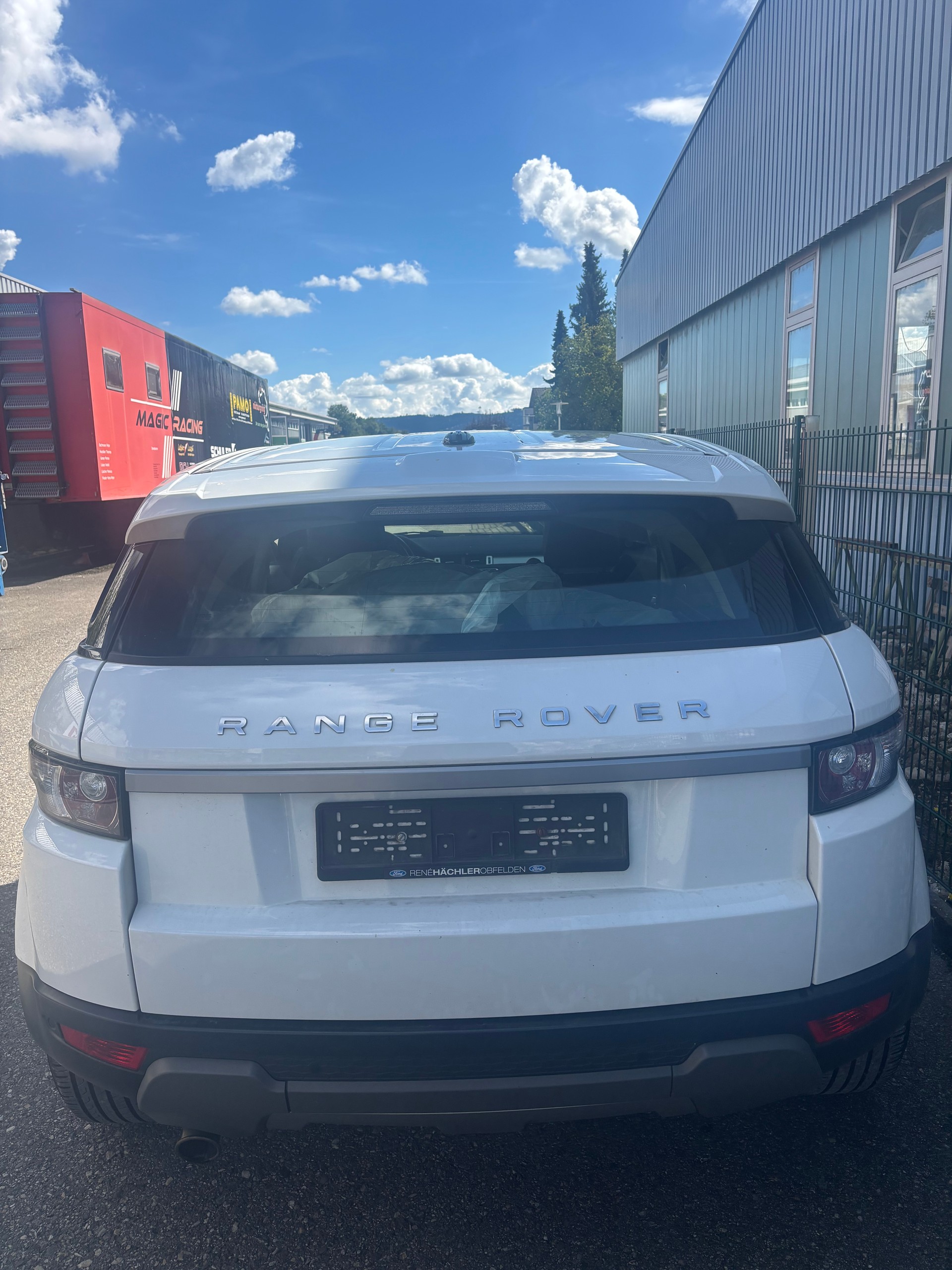 LAND ROVER Range Rover Evoque 2.2eD4 Prestige 2WD-image-4