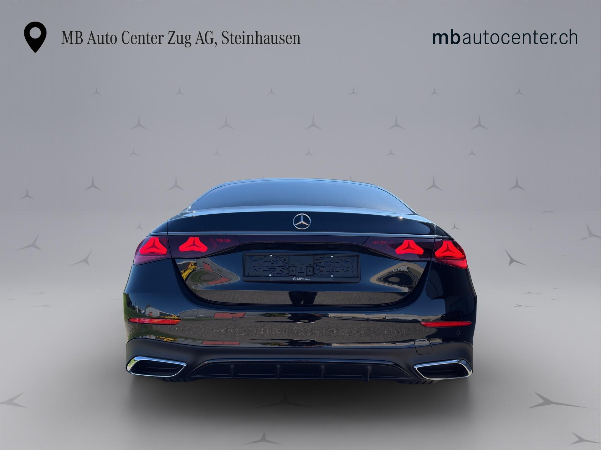 MERCEDES-BENZ E-Klasse W214 E 220 d AMG Line 4matic-image-4