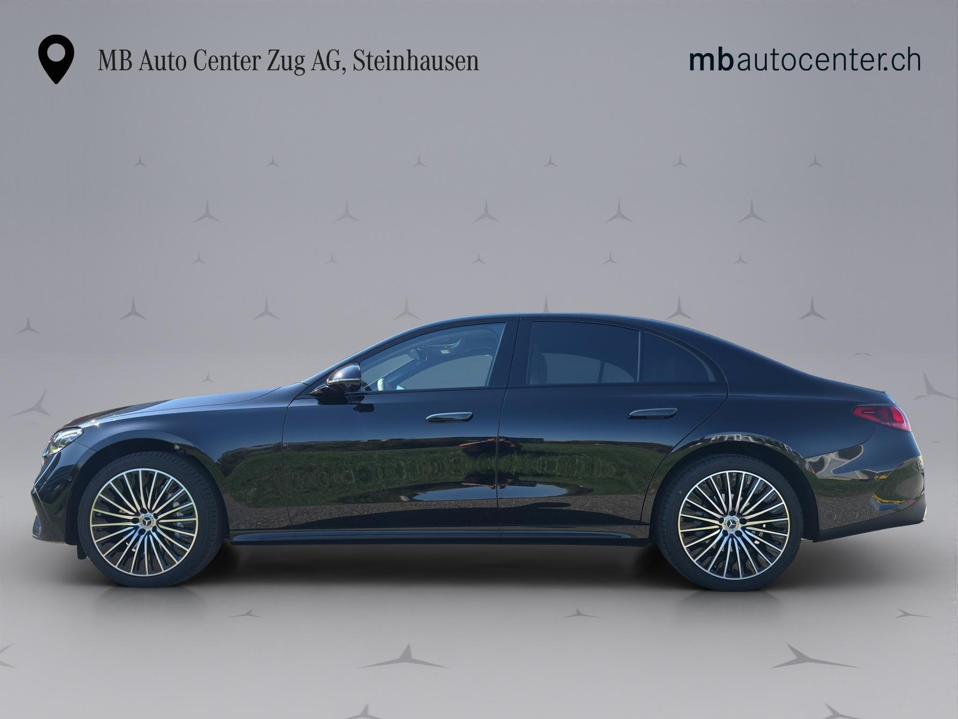 MERCEDES-BENZ E-Klasse W214 E 220 d AMG Line 4matic-image-1