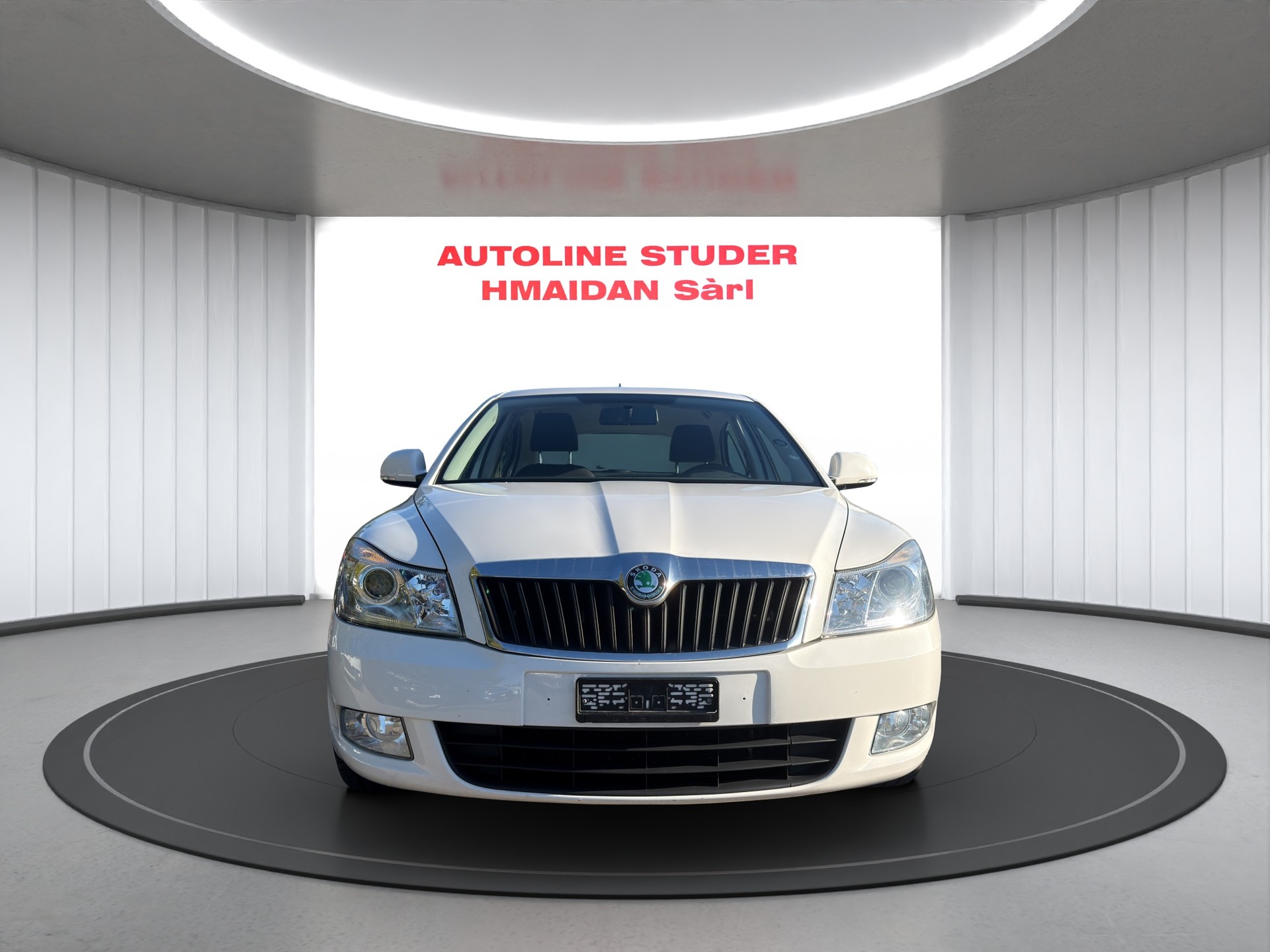 SKODA Octavia 1.8 TSI Ambition-image-4