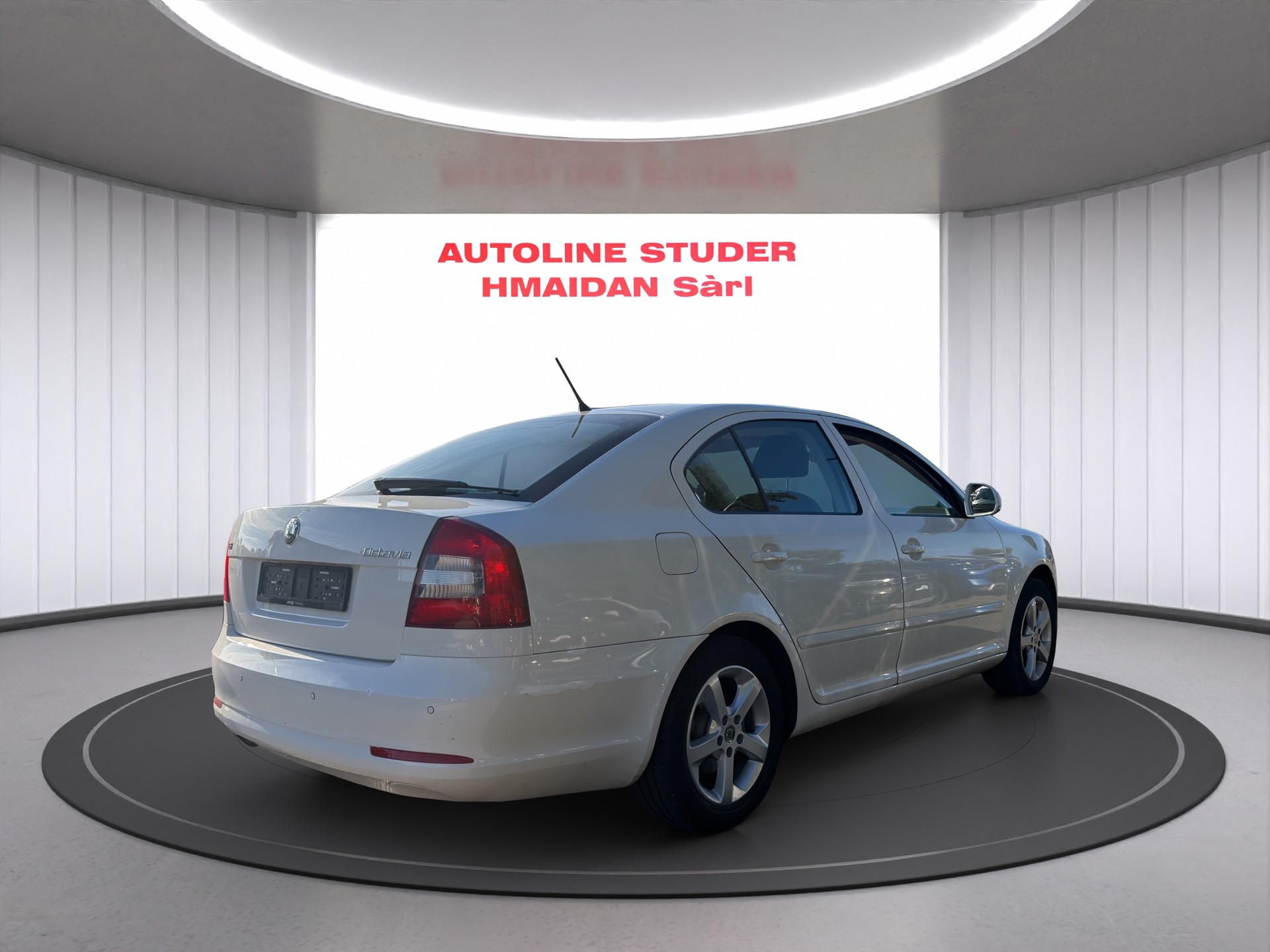 SKODA Octavia 1.8 TSI Ambition-image-3