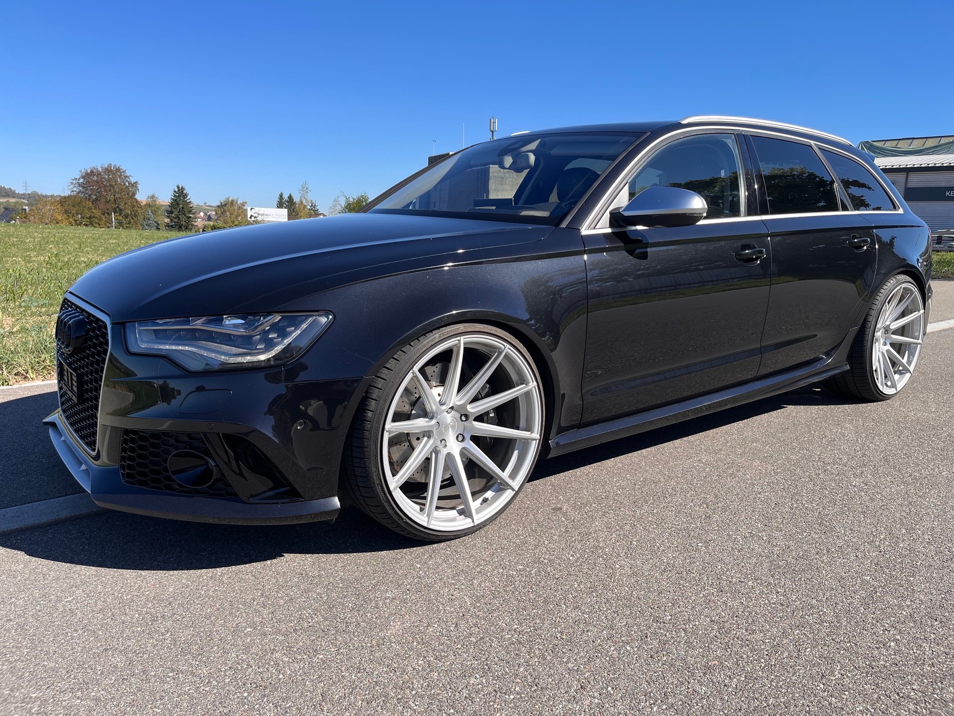 AUDI RS6 Avant 4.0 TFSI V8 quattro Tiptronic 560PS-image-0