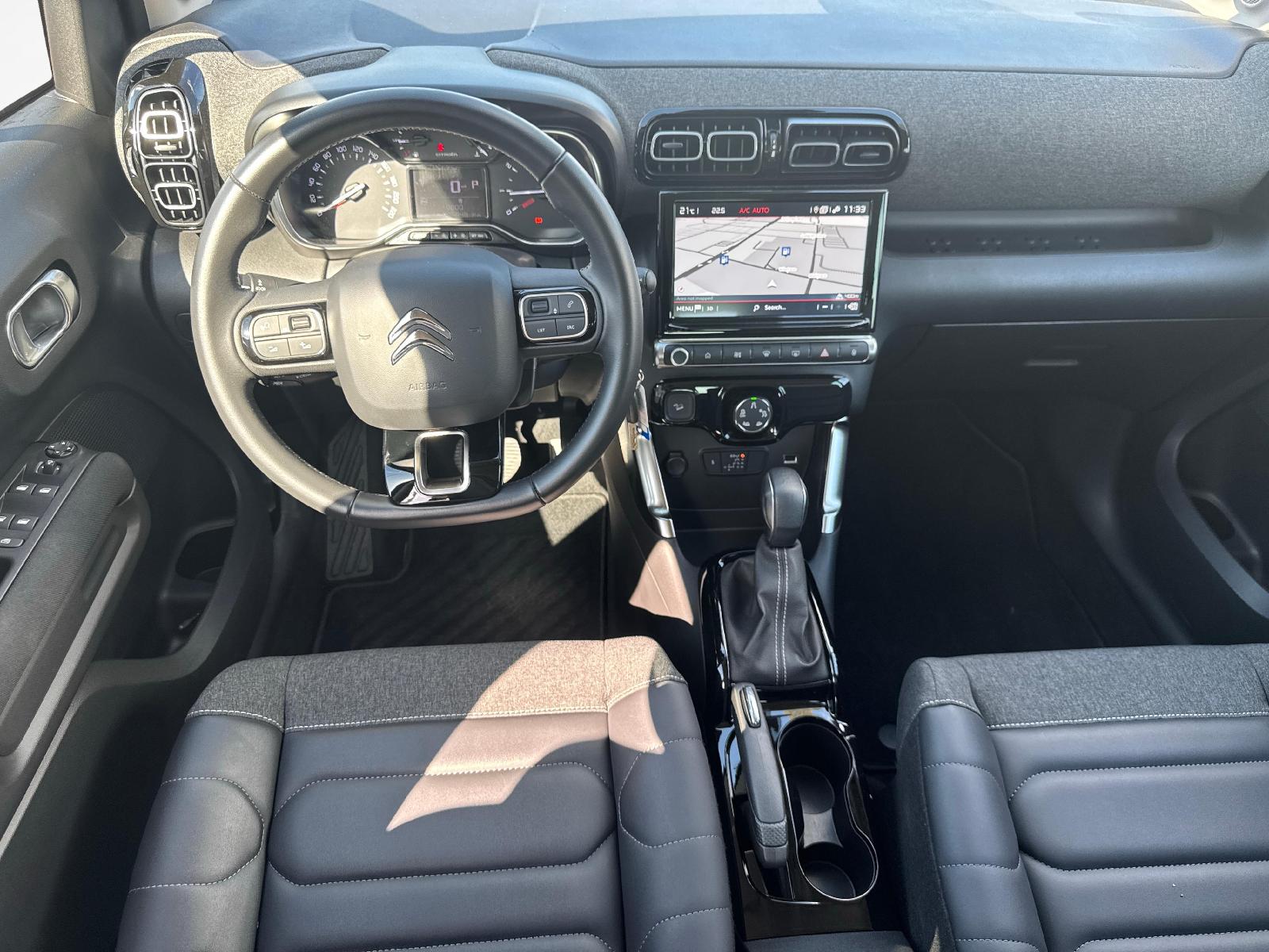 CITROEN C3 Aircross 1.2 PureTech 130 Shine-image-8