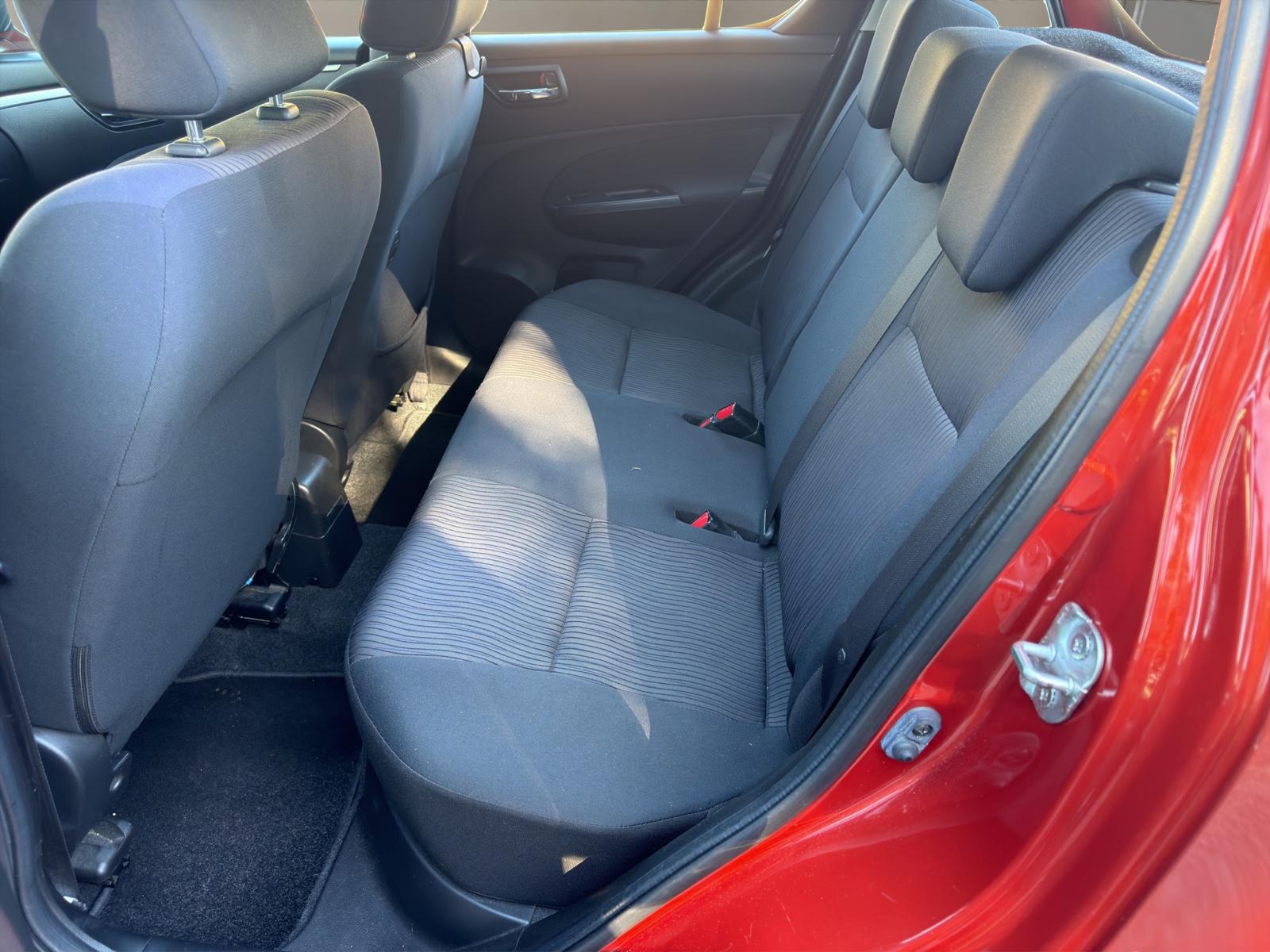 SUZUKI Swift 1.2i 16V GL Top 4x4-image-9
