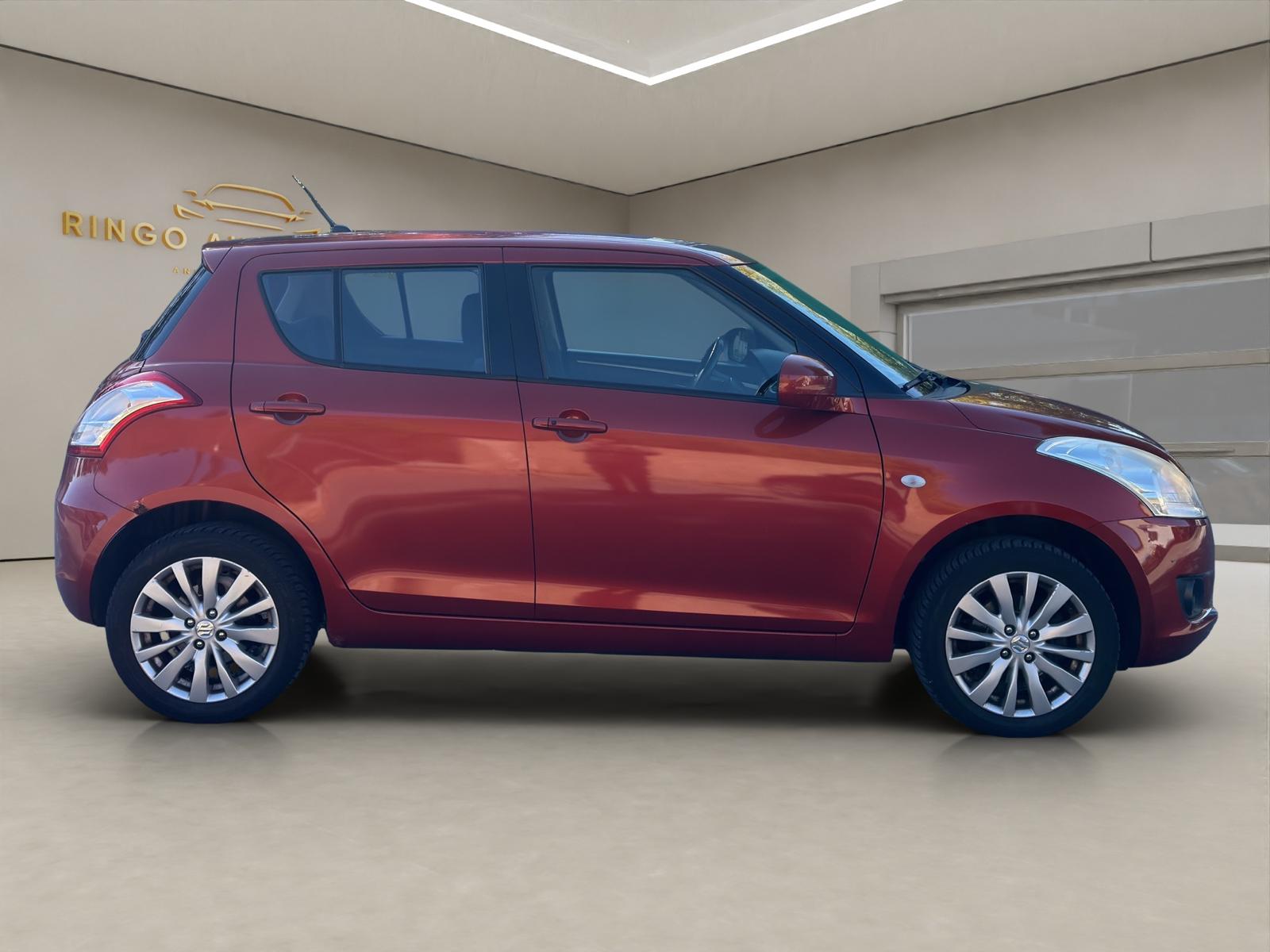SUZUKI Swift 1.2i 16V GL Top 4x4-image-6