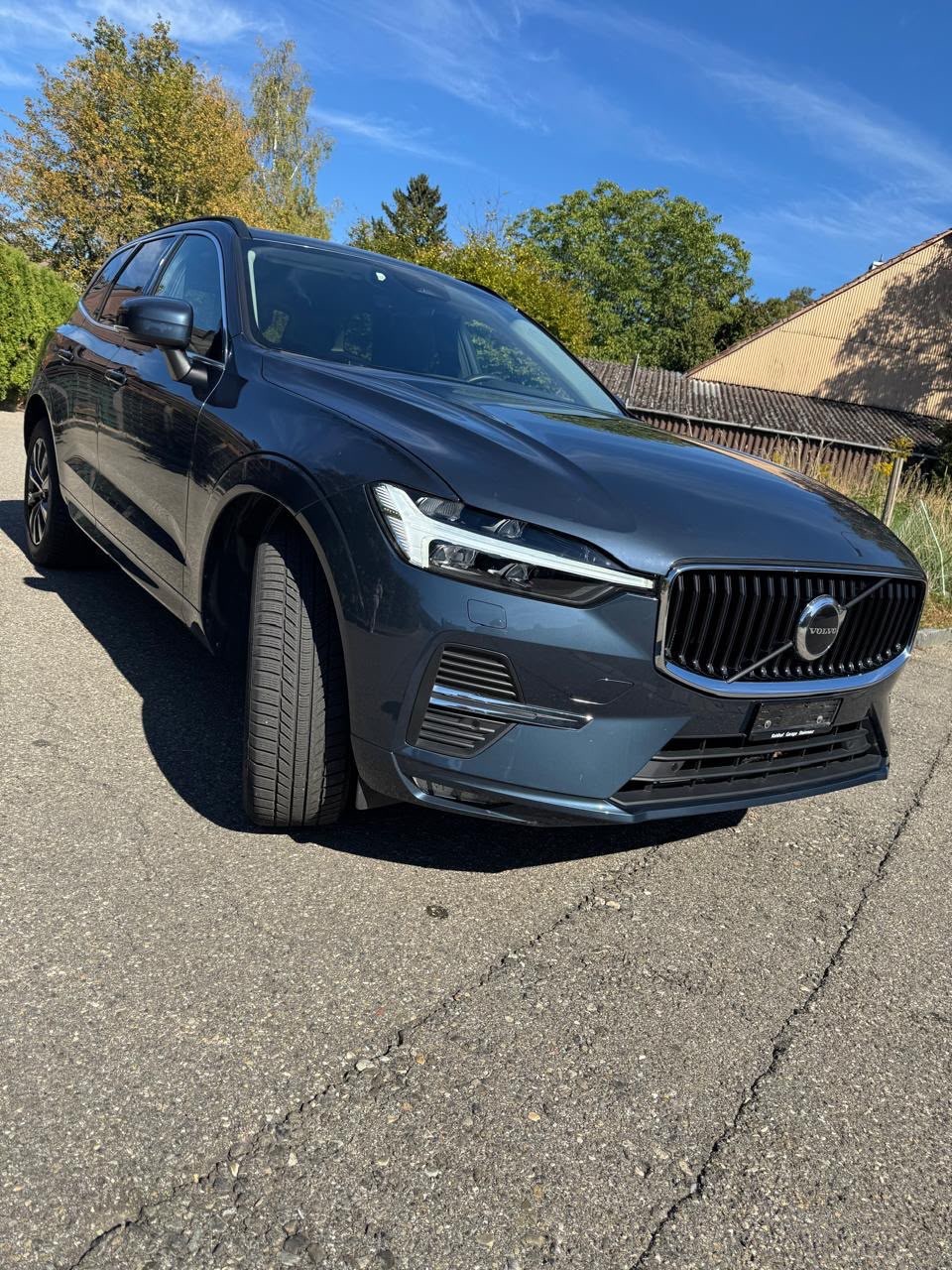 VOLVO XC60 B4 Benzin Mild Hybrid Momentum Geartronic-image-5