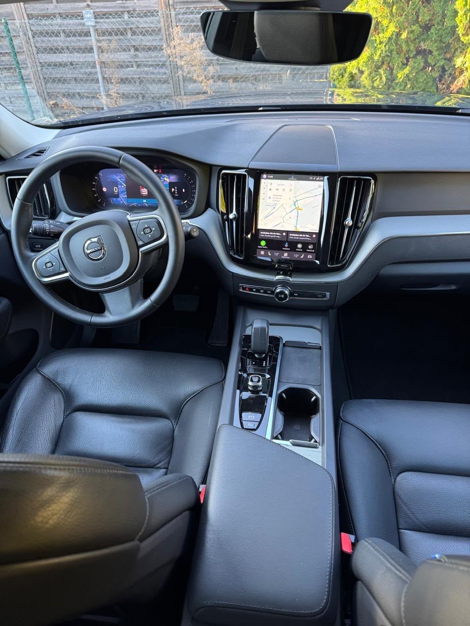 VOLVO XC60 B4 Benzin Mild Hybrid Momentum Geartronic-image-3