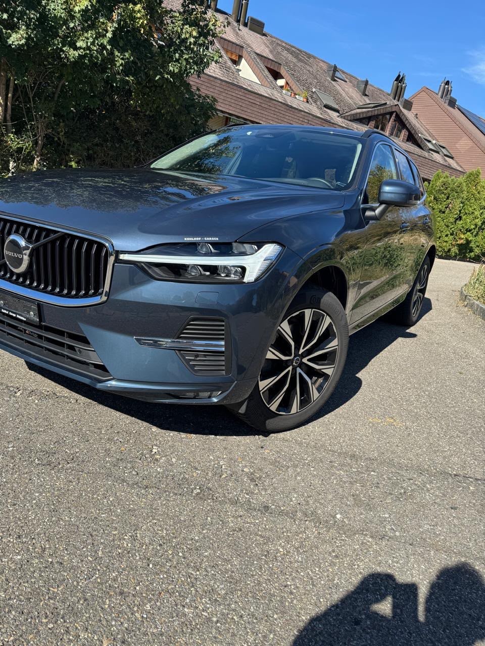VOLVO XC60 B4 Benzin Mild Hybrid Momentum Geartronic