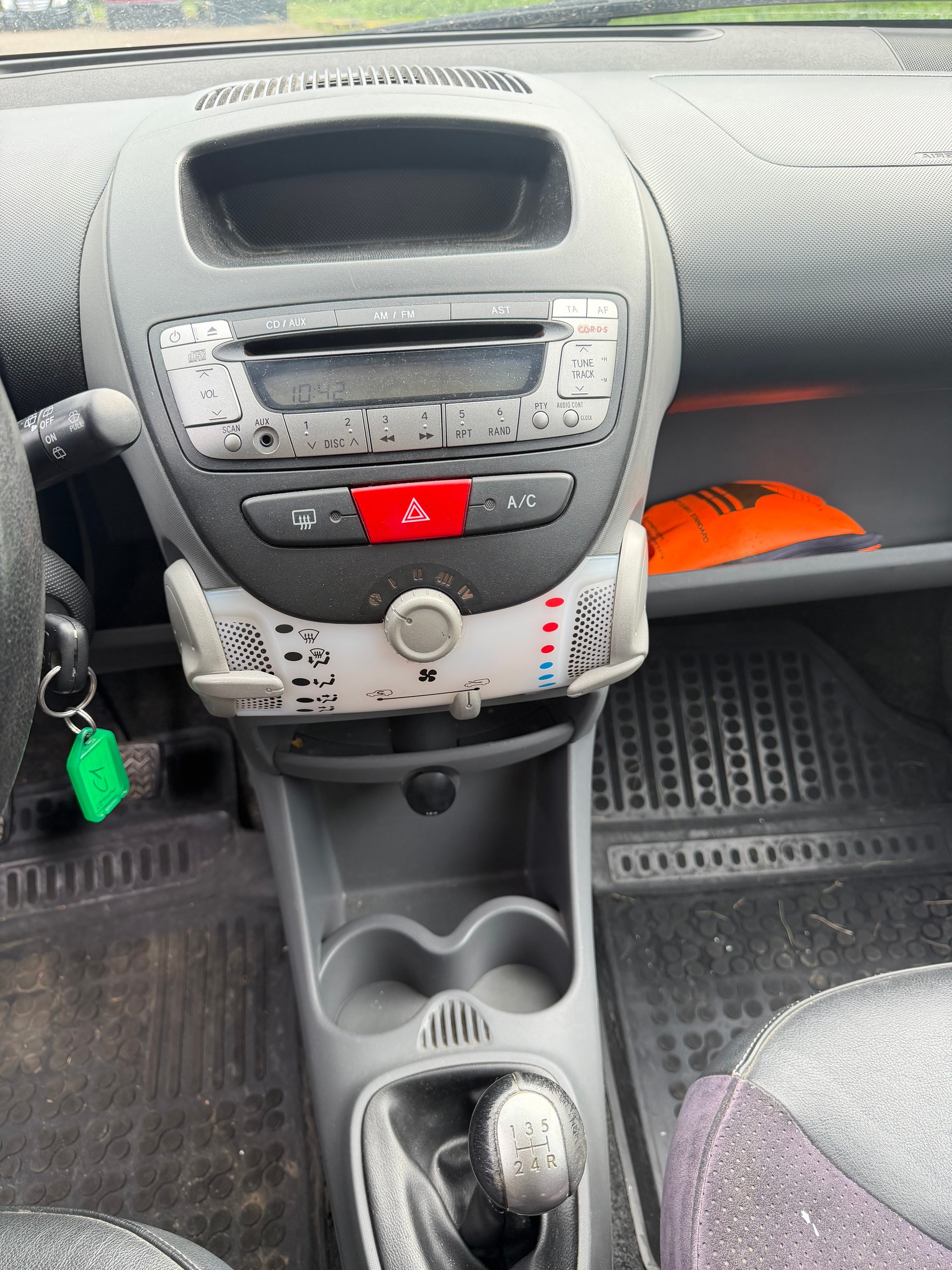 CITROEN C1 1.0i Edition-image-9