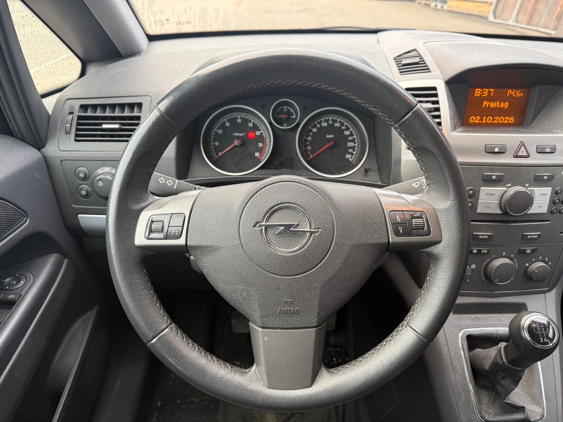 OPEL Zafira 1.6i 16V CNG-image-10