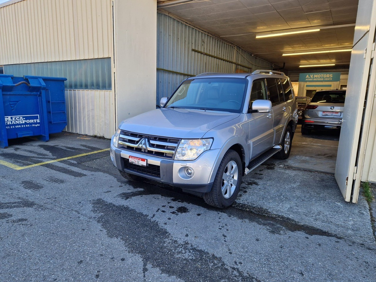 MITSUBISHI Pajero 3.2 DI-D Intense Automatic