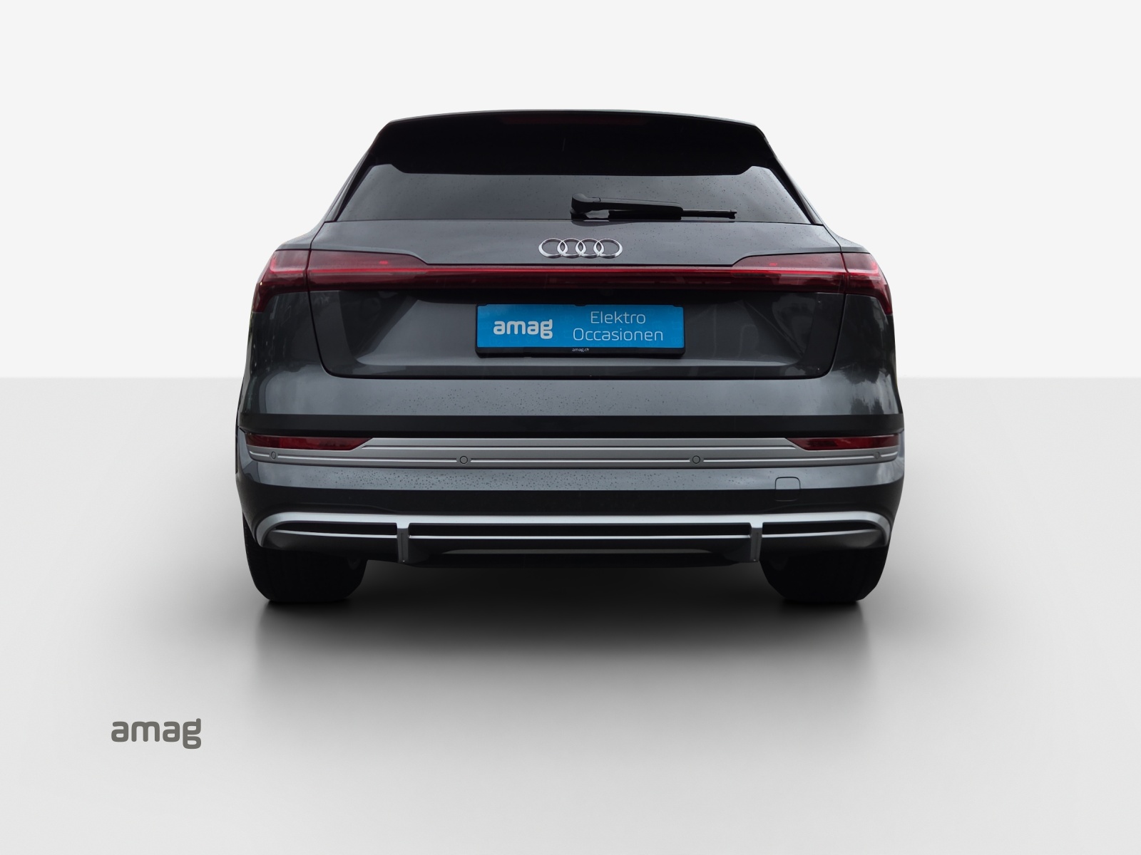 AUDI e-tron S quattro-image-3