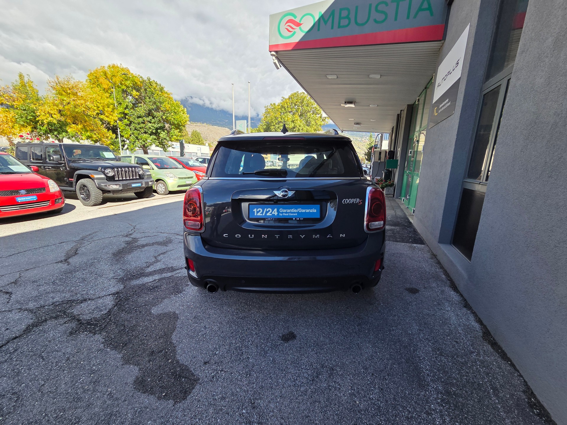 MINI Countryman Cooper S ALL4 Steptronic-image-2