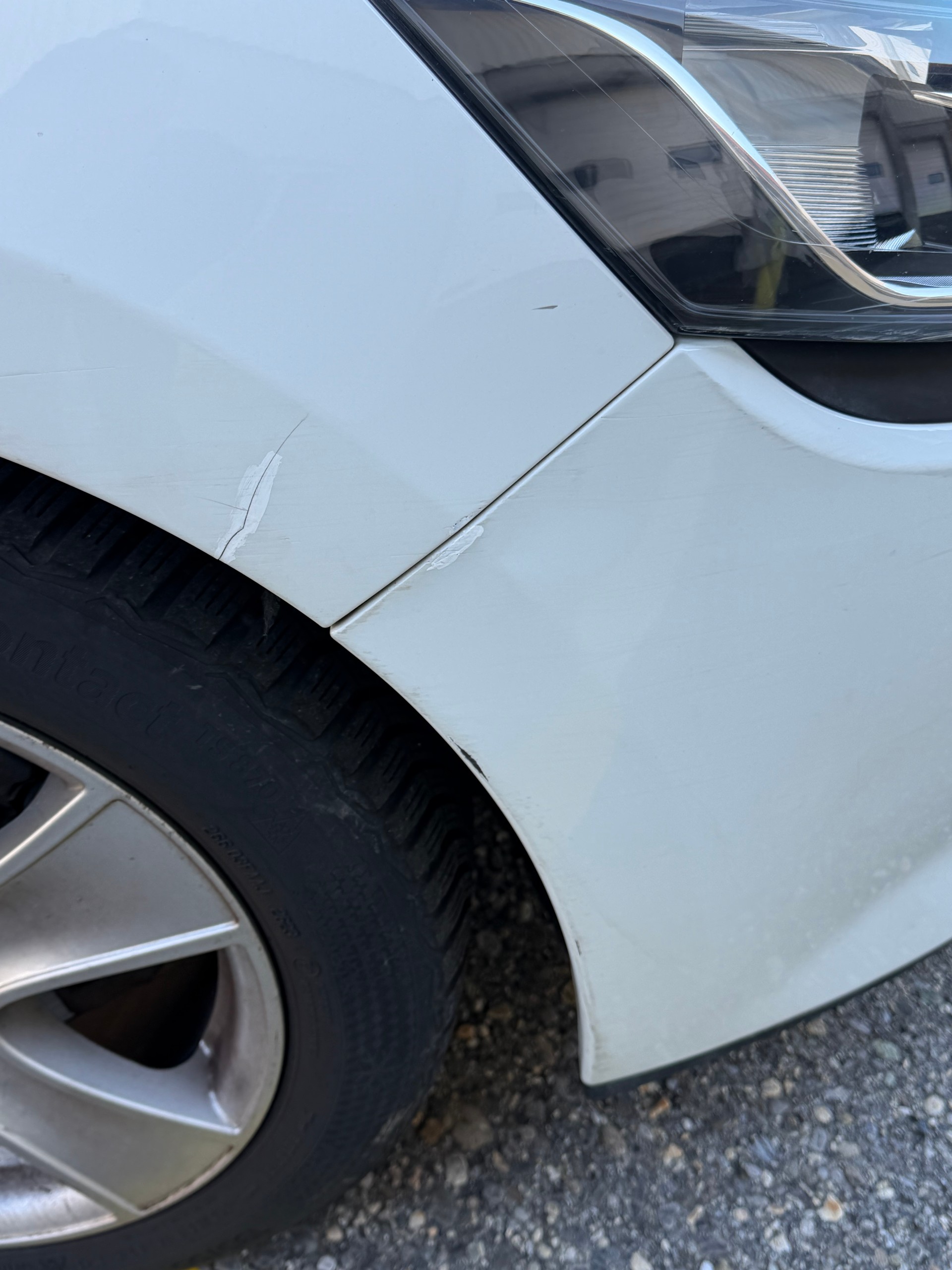 RENAULT Clio 1.2 16V T Dynamique EDC-image-6