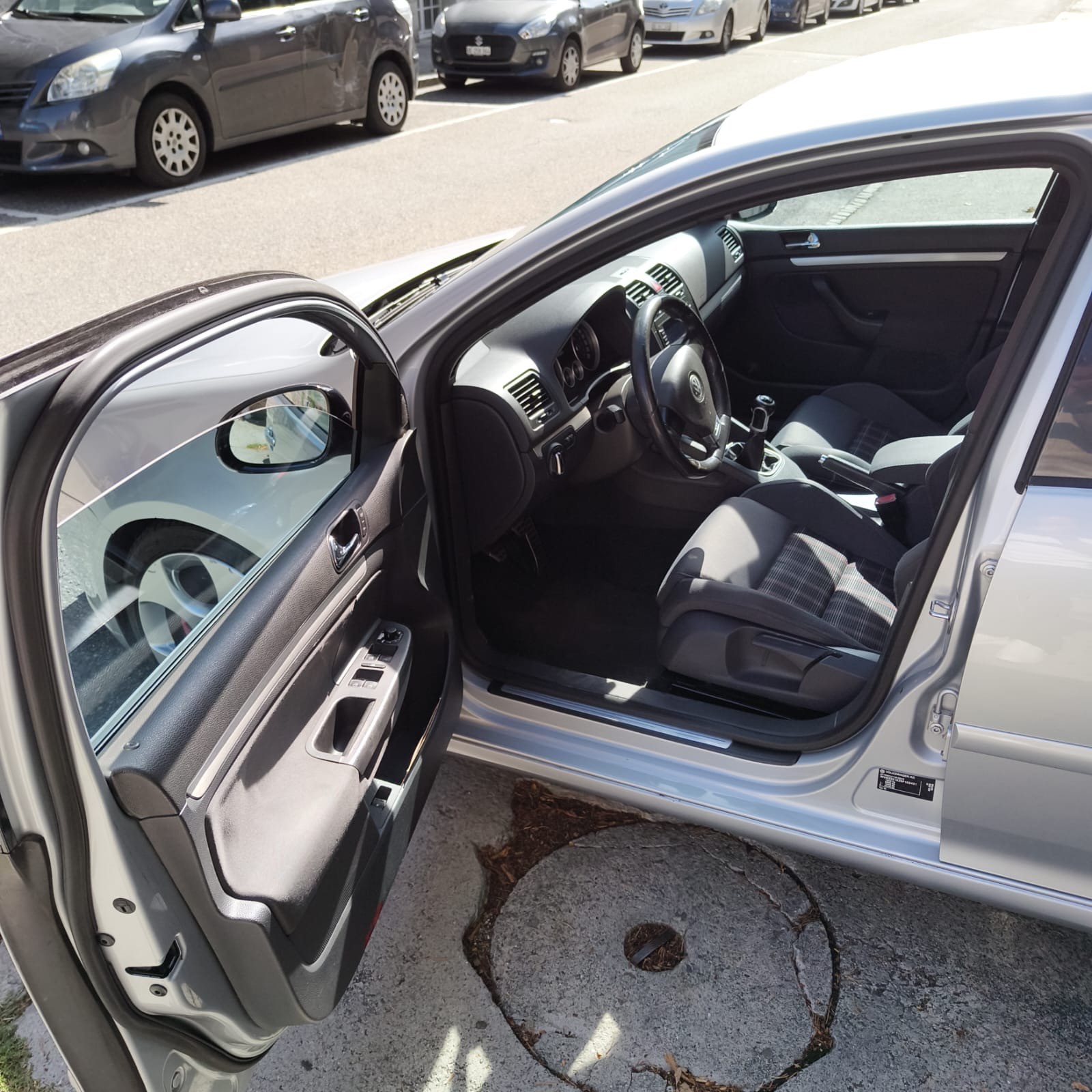 VW Golf 2.0 TFSI GTI-image-5
