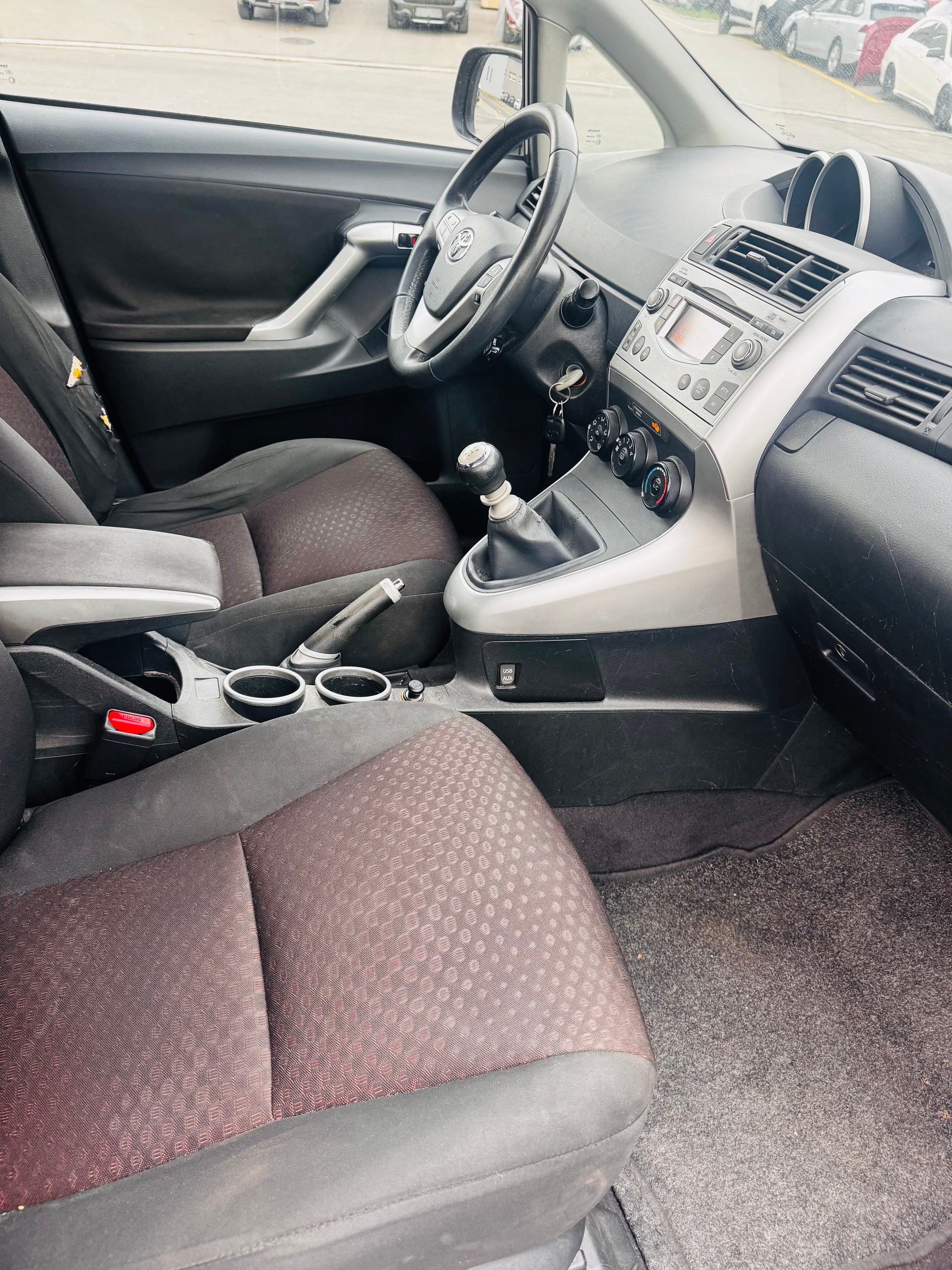 TOYOTA Verso 1.8 Linea Luna-image-3