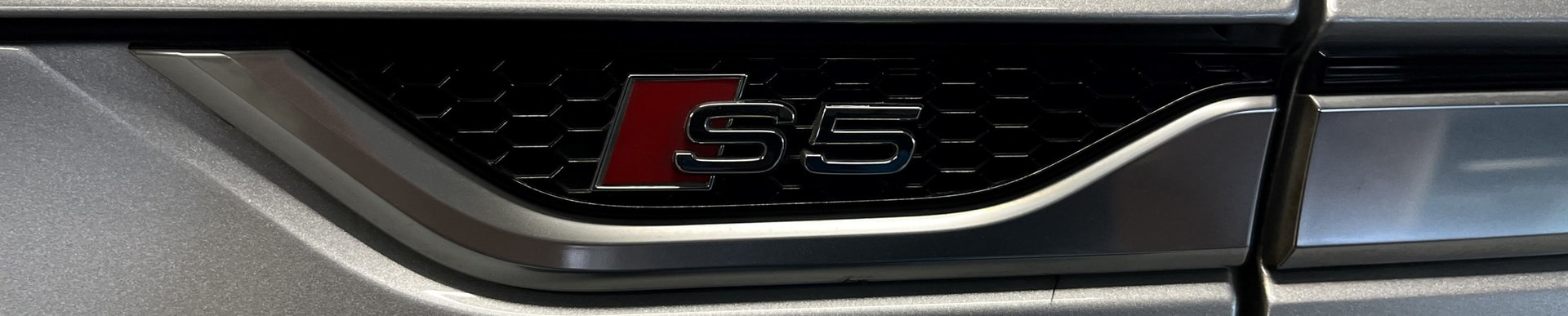 AUDI S5 Coupé 3.0 TFSI Quattro - Vollausstattung-image-11