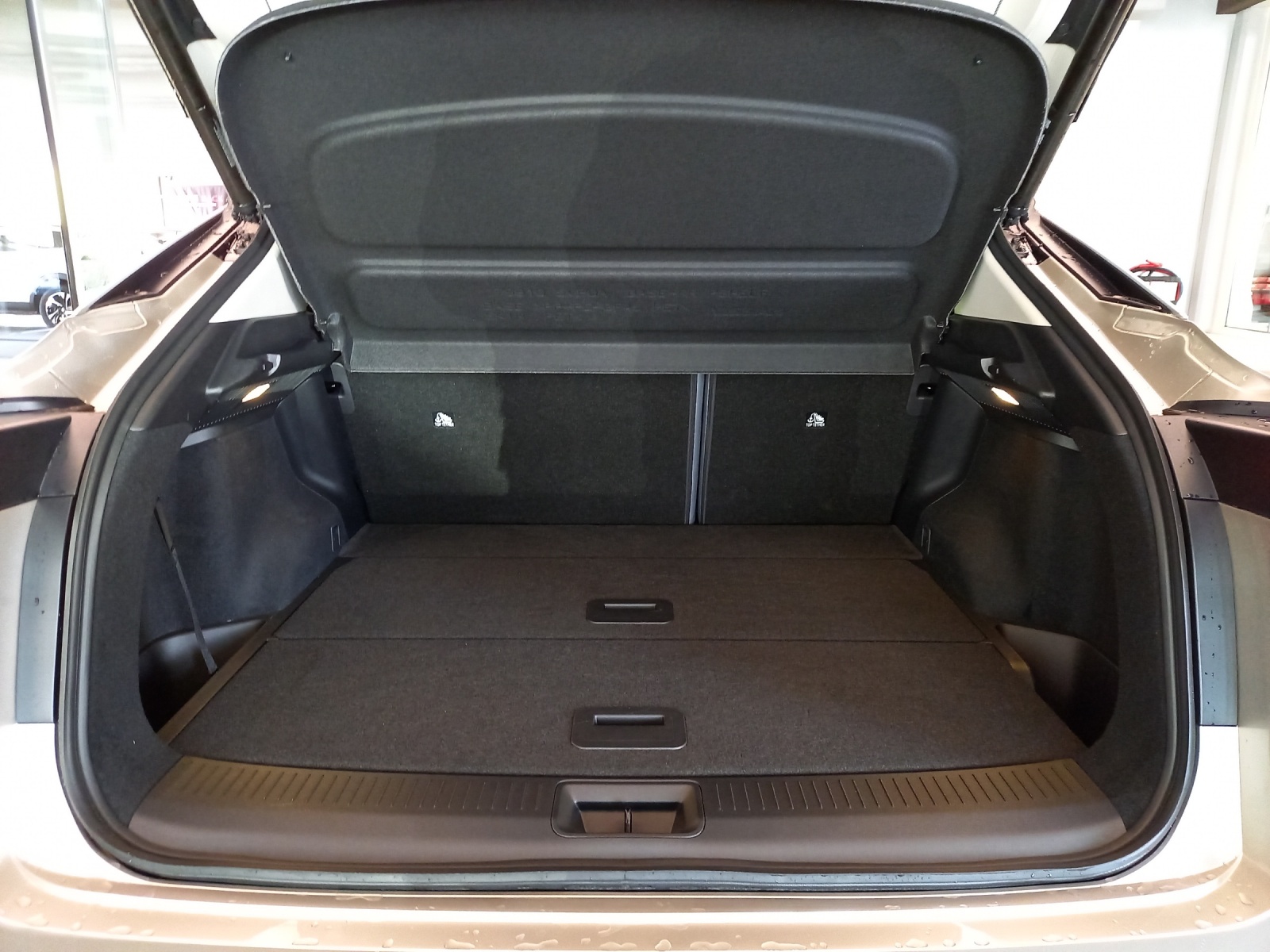 NISSAN Ariya Evolve 87kWh-image-9