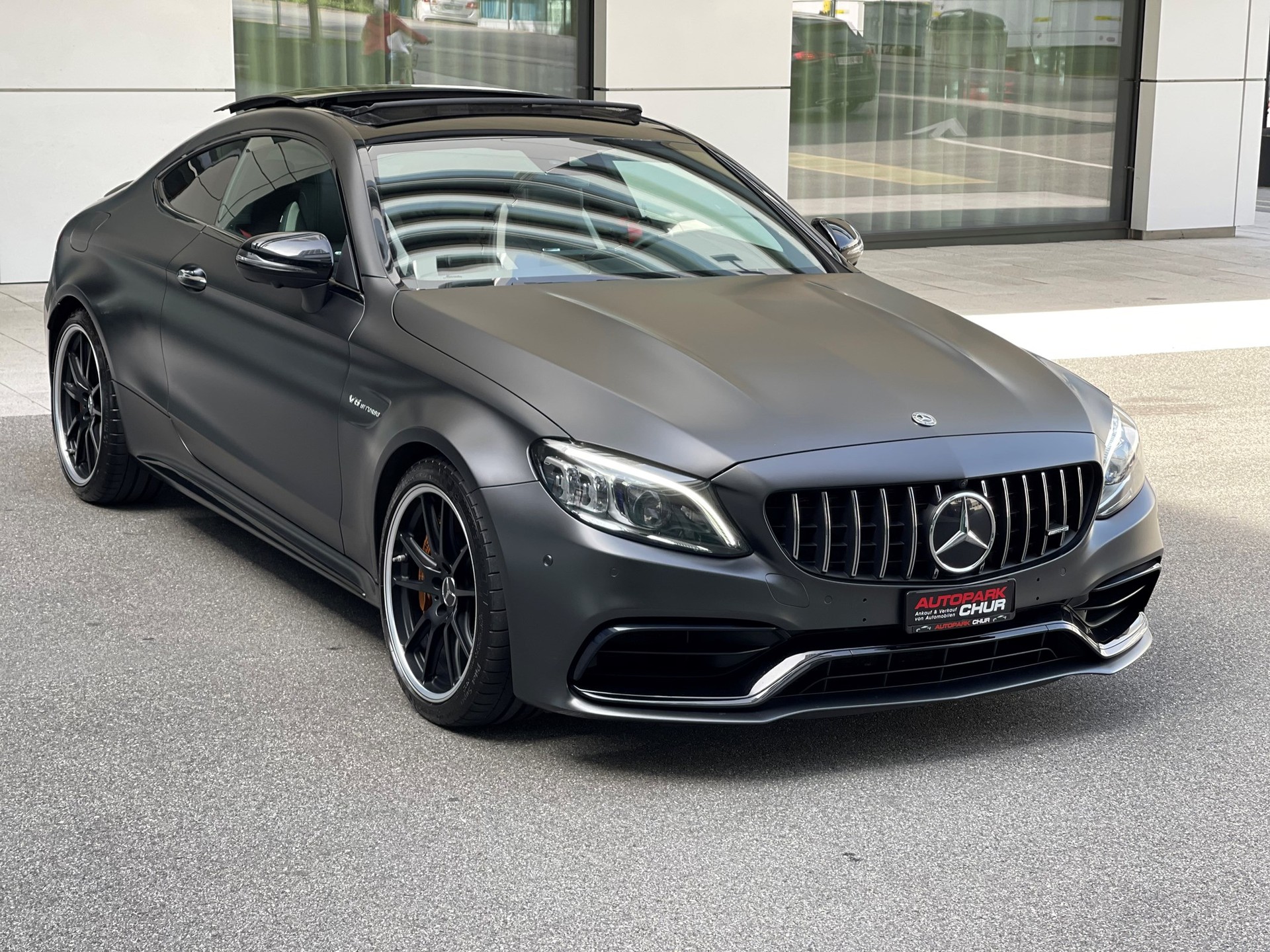 MERCEDES-BENZ C 63 S AMG 9G-tronic-image-5