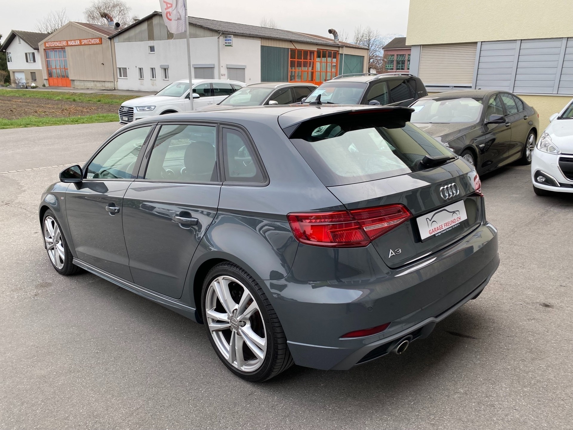 AUDI A3 Sportback 30 TDI Sport S-tronic-image-3