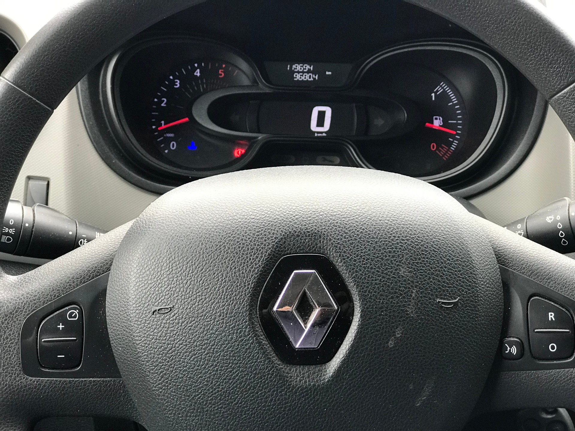 RENAULT Trafic 1.6 ENERGY TwinT. dCi145 2.9t Busin. L2H1-image-11