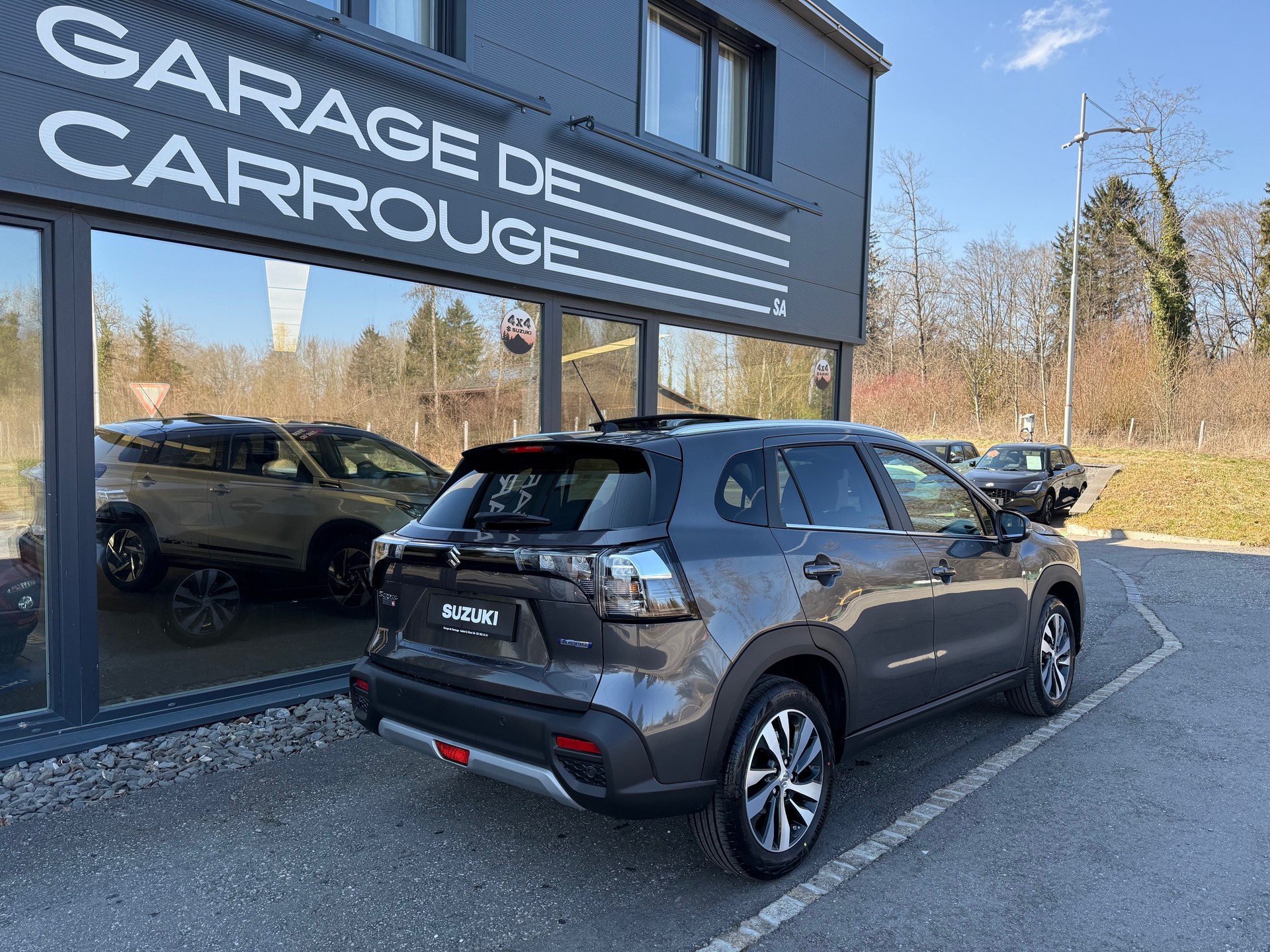 SUZUKI S-Cross 1.4 16V Compact Top MHD 4WD-image-5