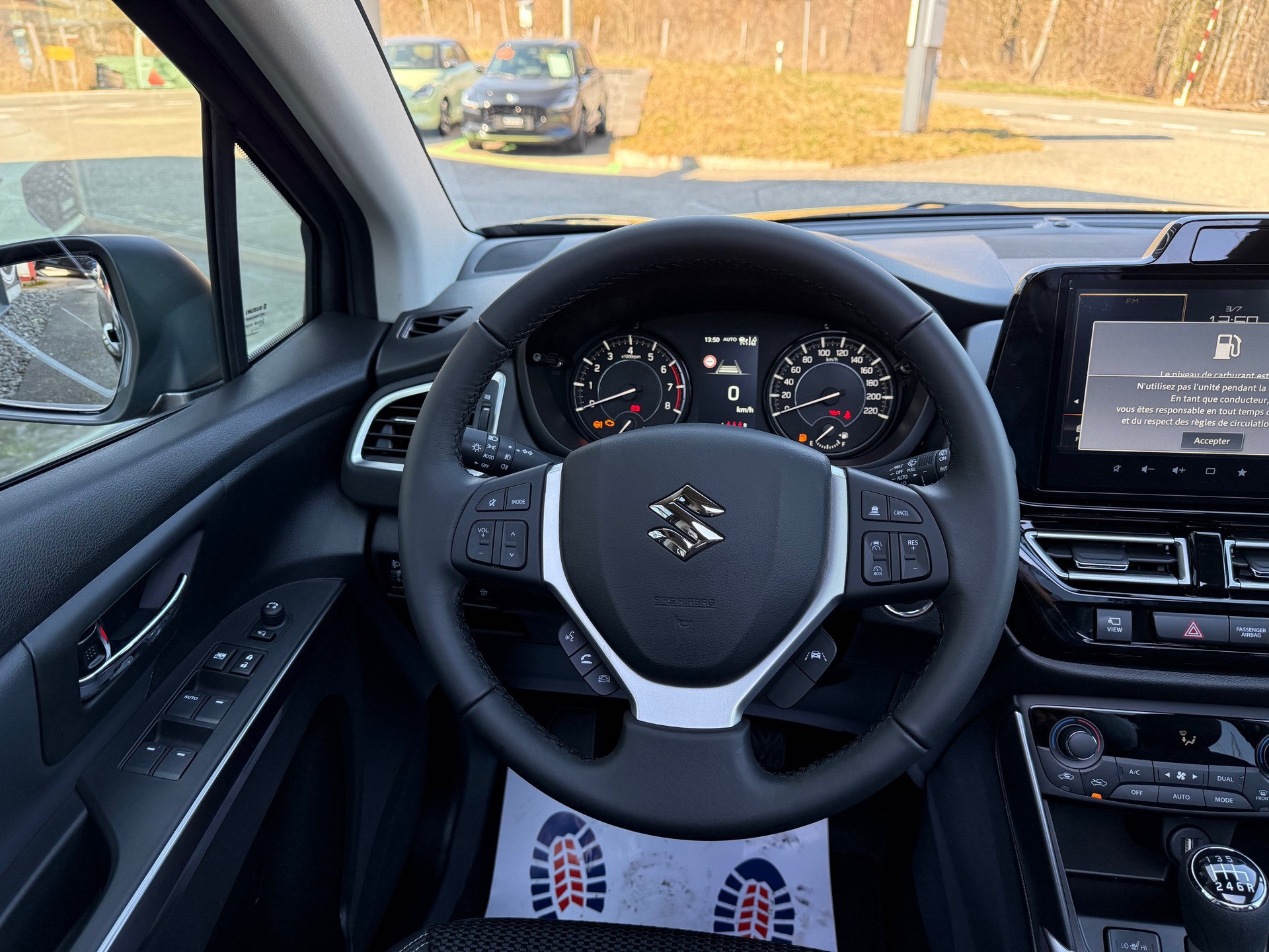 SUZUKI S-Cross 1.4 16V Compact Top MHD 4WD-image-10