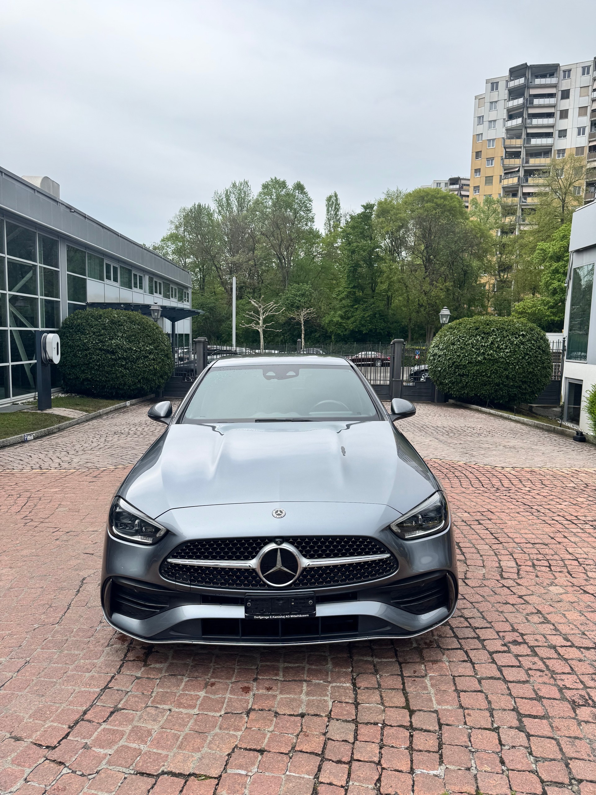 MERCEDES-BENZ C 200 4Matic AMG Line-image-2