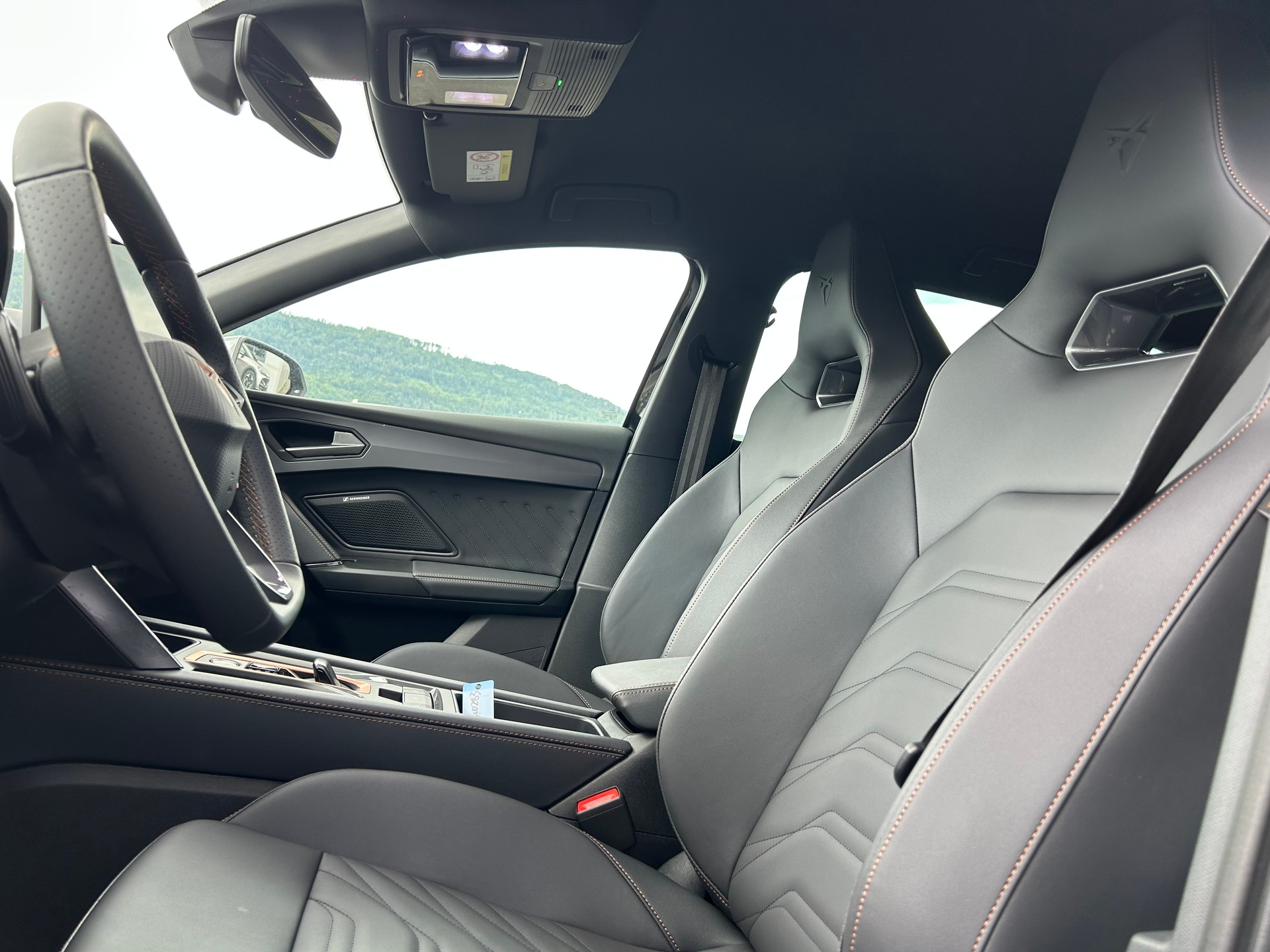 CUPRA LEON-image-4