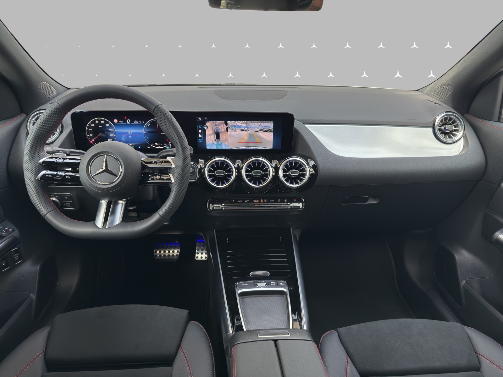 MERCEDES-BENZ GLA 250 e 8G-DCT-image-12