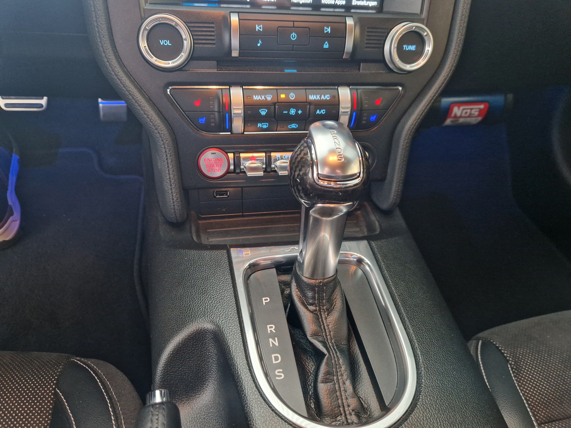 FORD Mustang Fastback 5.0 V8 GT Automat-image-7