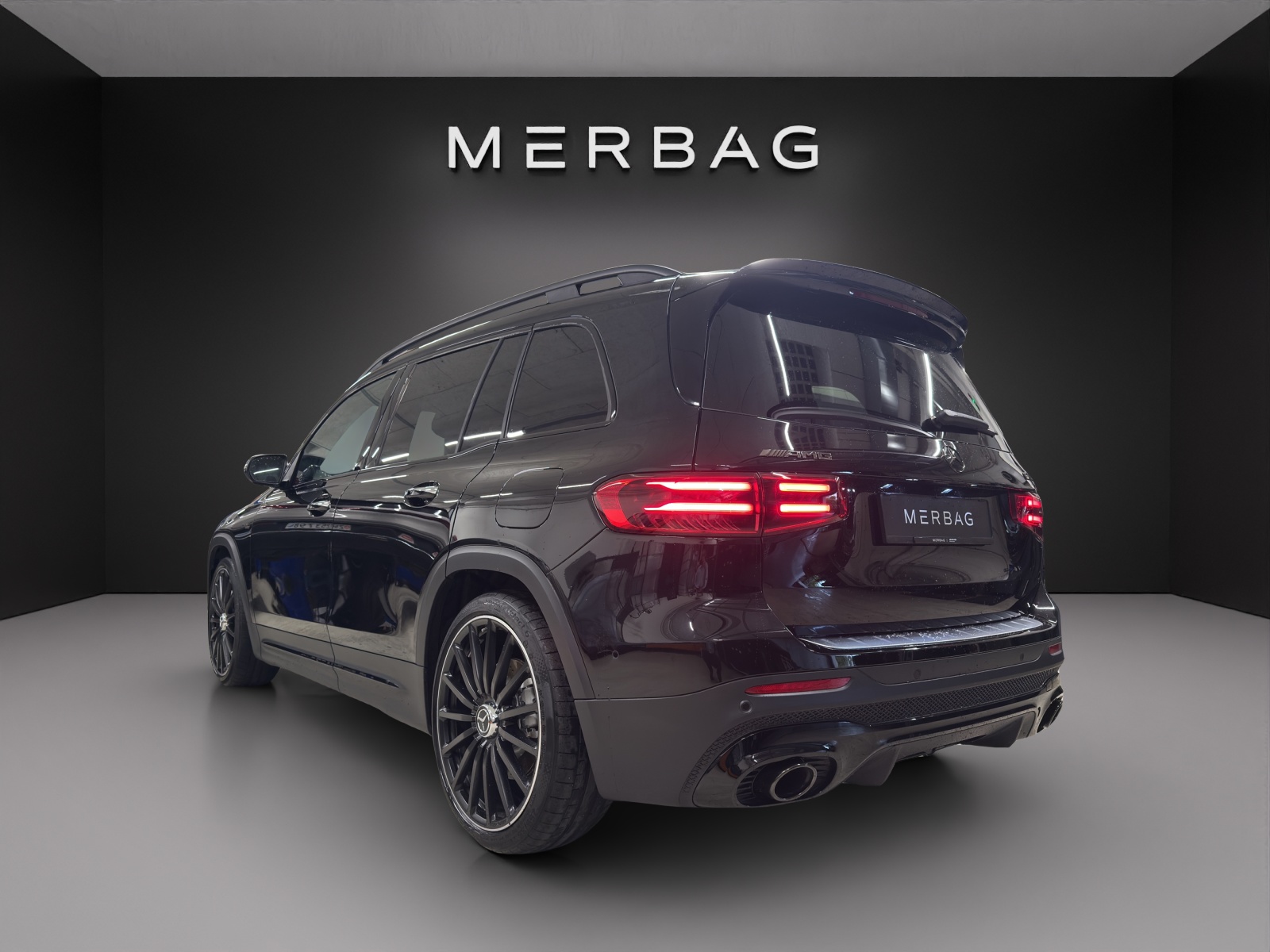 MERCEDES-BENZ GLB AMG 35 4Matic 8G-Tronic-image-4