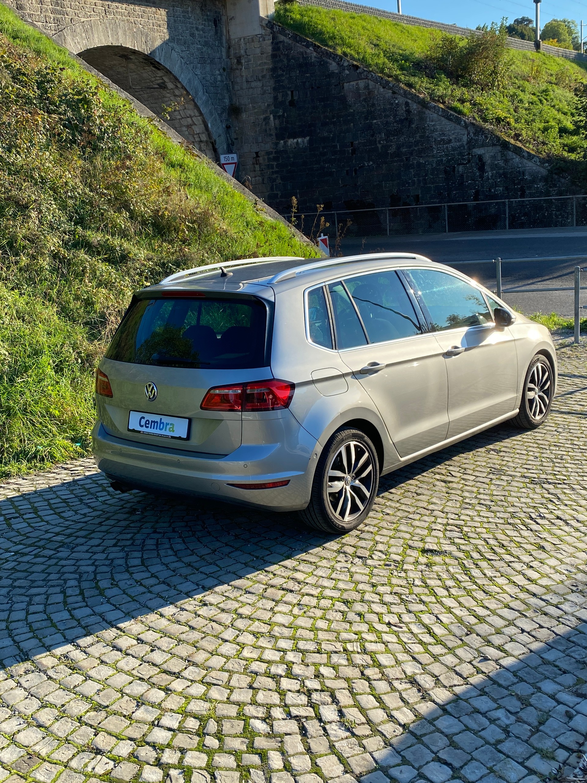 VW Golf Sportsvan 1.4 TSI Highline DSG-image-1